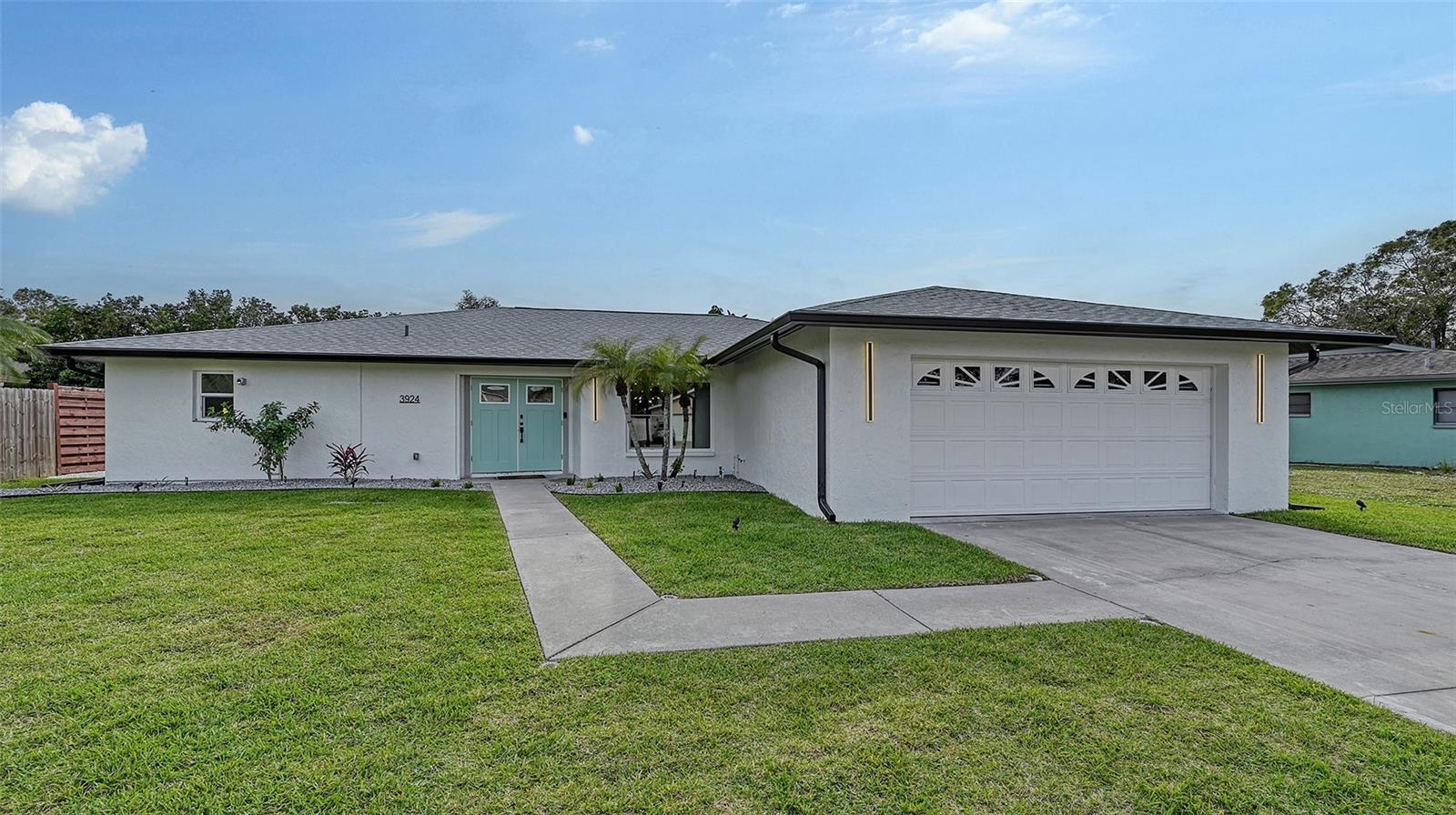 3924 HELENE ST — photo 4