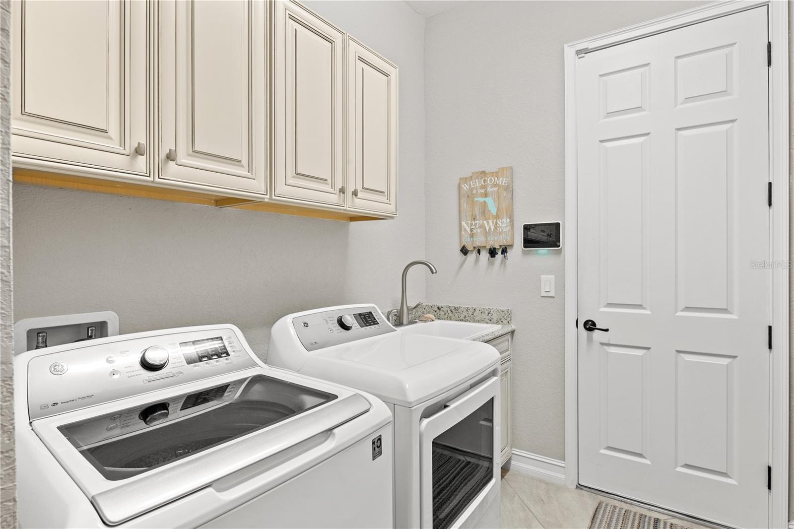 5623 MULLIGAN WAY — photo 39