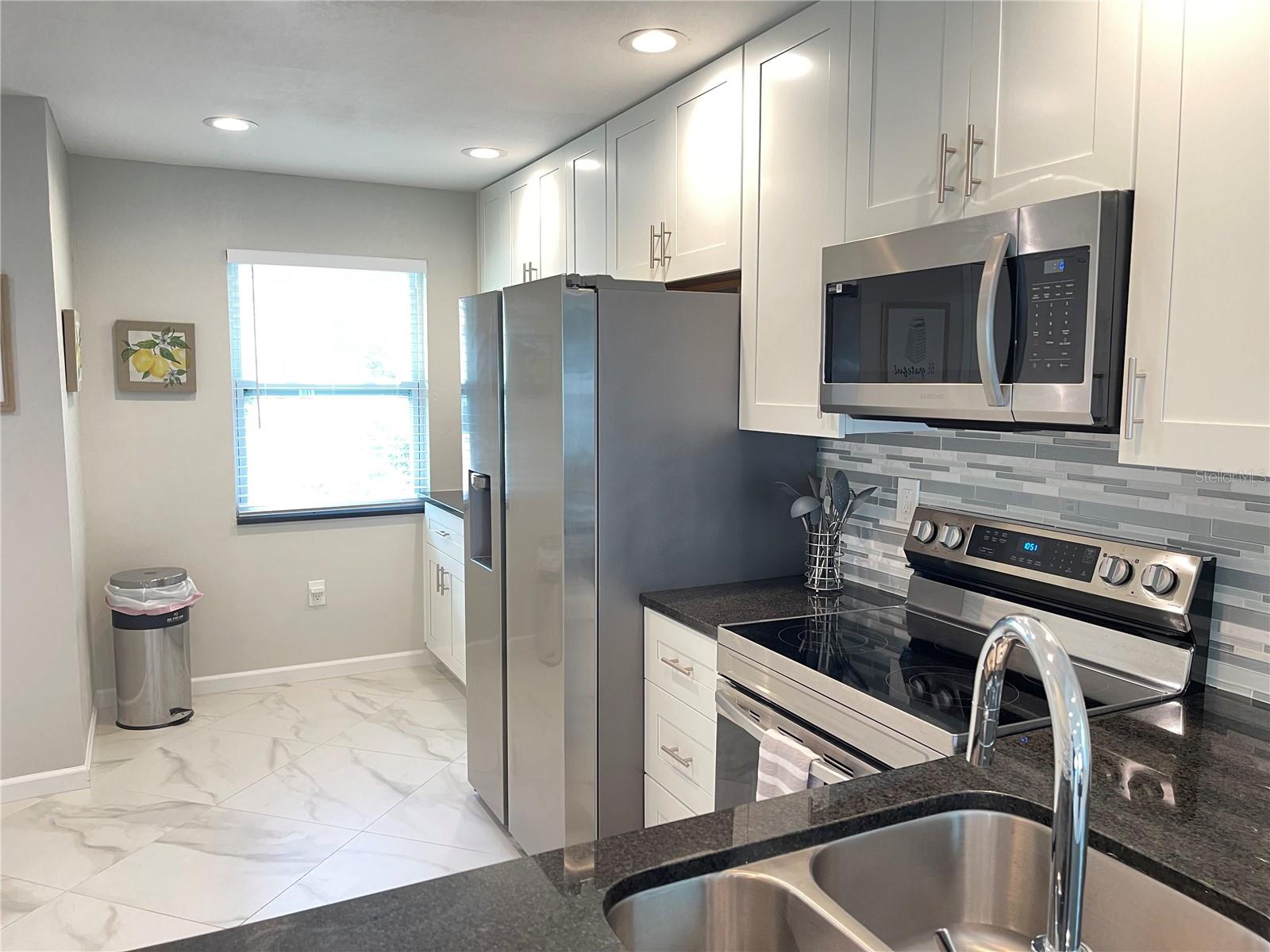 1821 ORANGE BOULEVARD WAY — photo 4