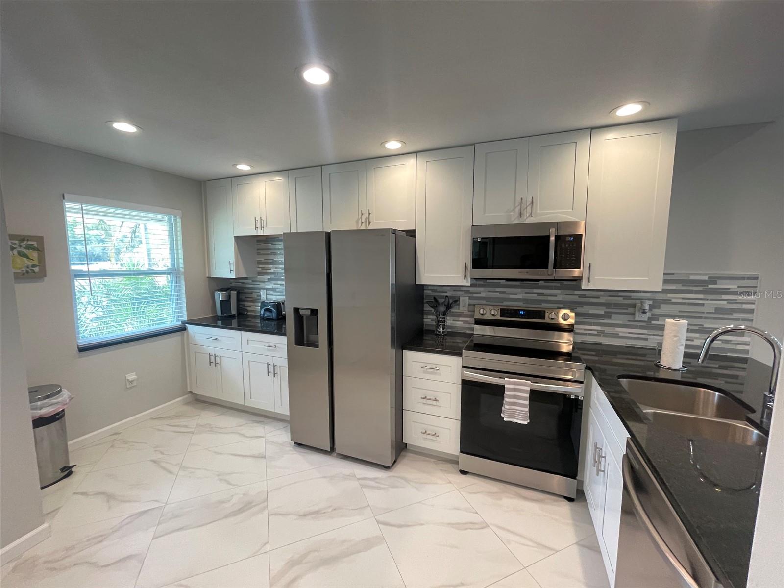 1821 ORANGE BOULEVARD WAY — photo 5