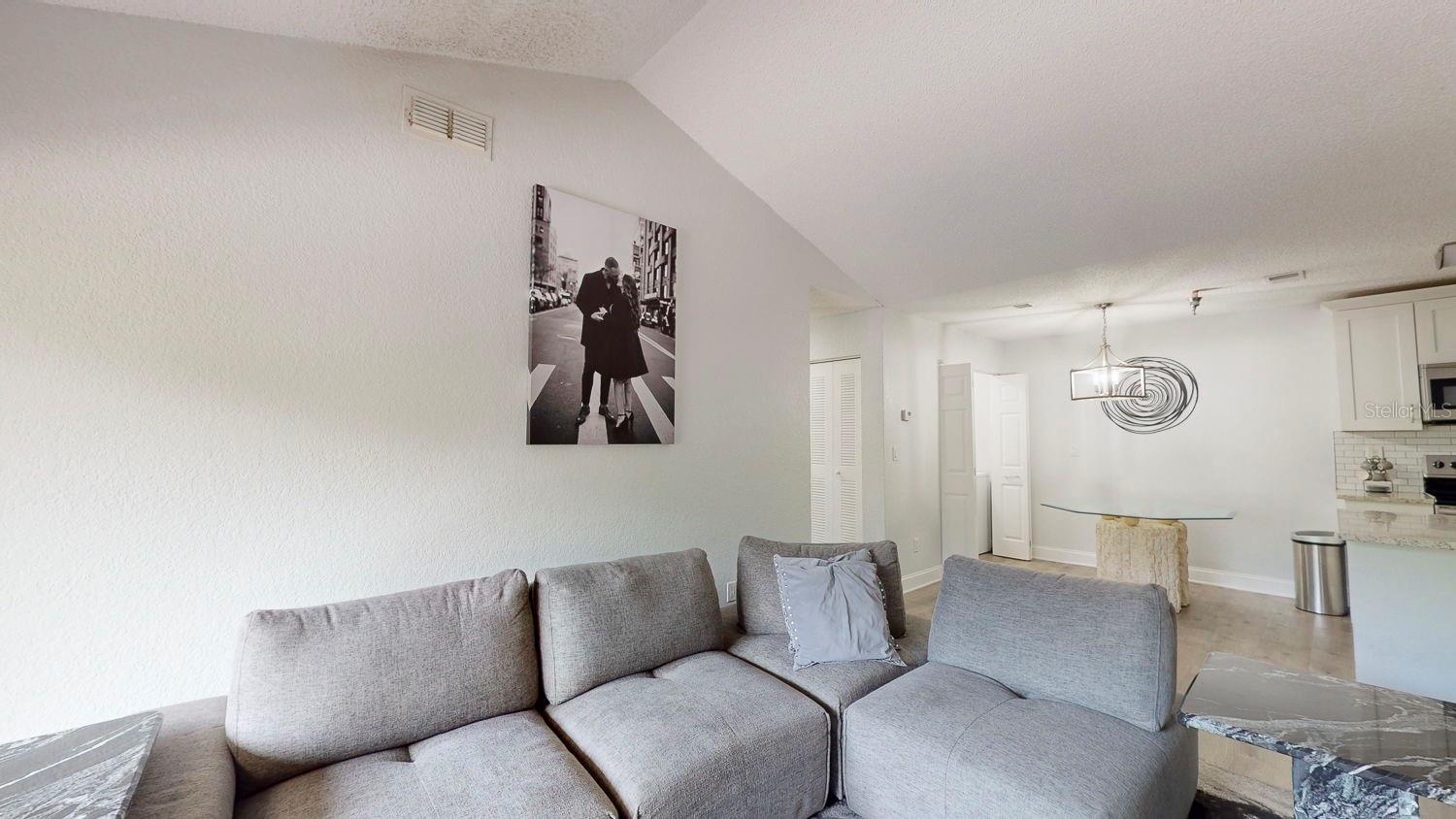 10265 GANDY BLVD N #1302 — photo 8