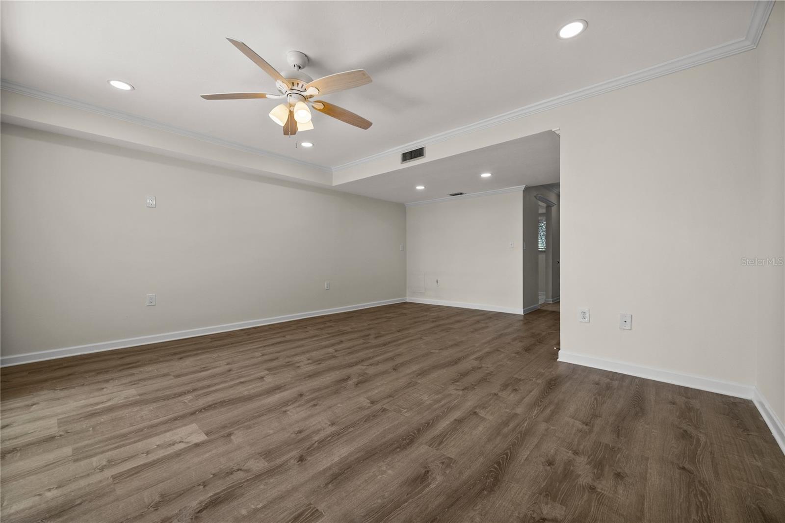 3700 BENEVA RD #0 — photo 10