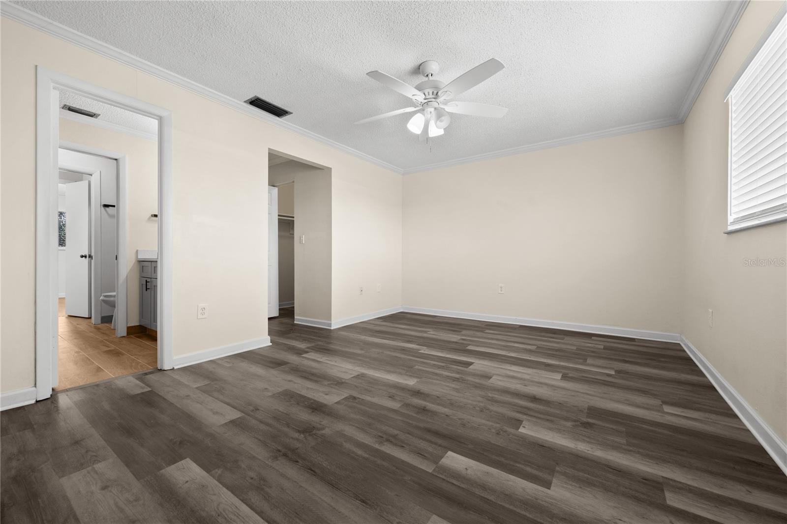 3700 BENEVA RD #0 — photo 19