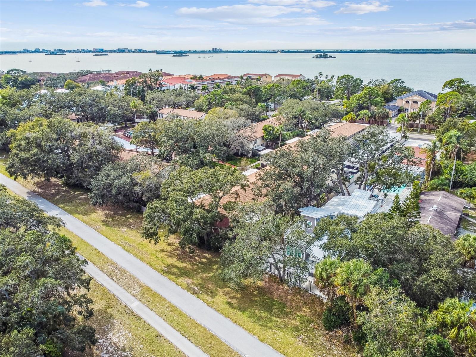 1523 BAYSHORE BLVD #6 — photo 43
