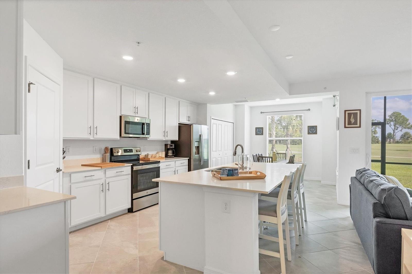 12390 WELLEN GOLF ST #106 — photo 5