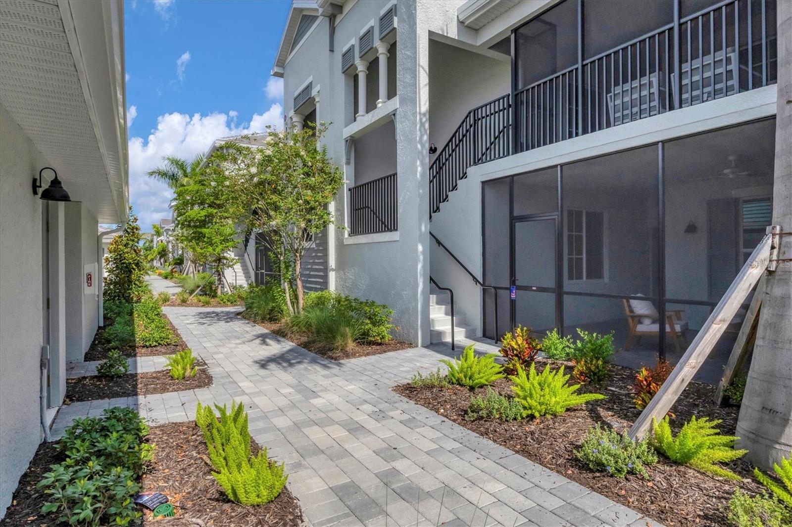 12390 WELLEN GOLF ST #106 — photo 2