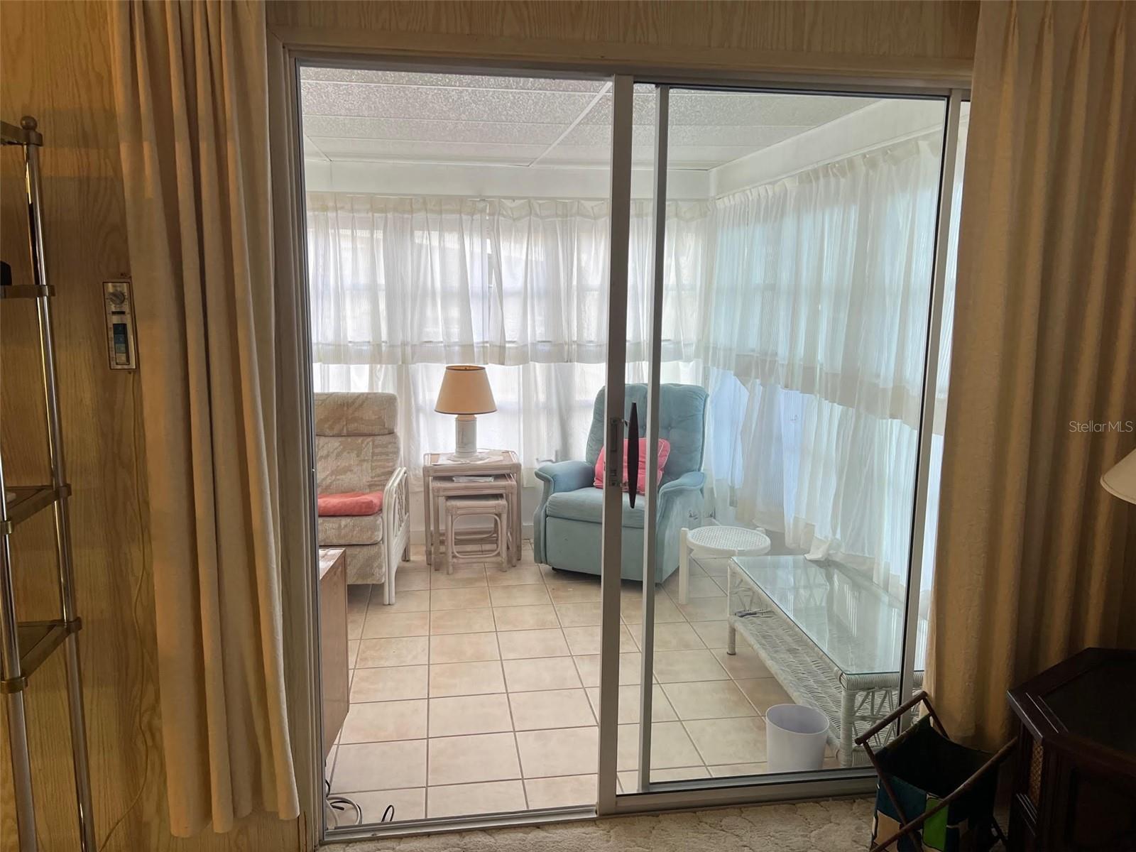 201 ROYAL PALM CIR — photo 12