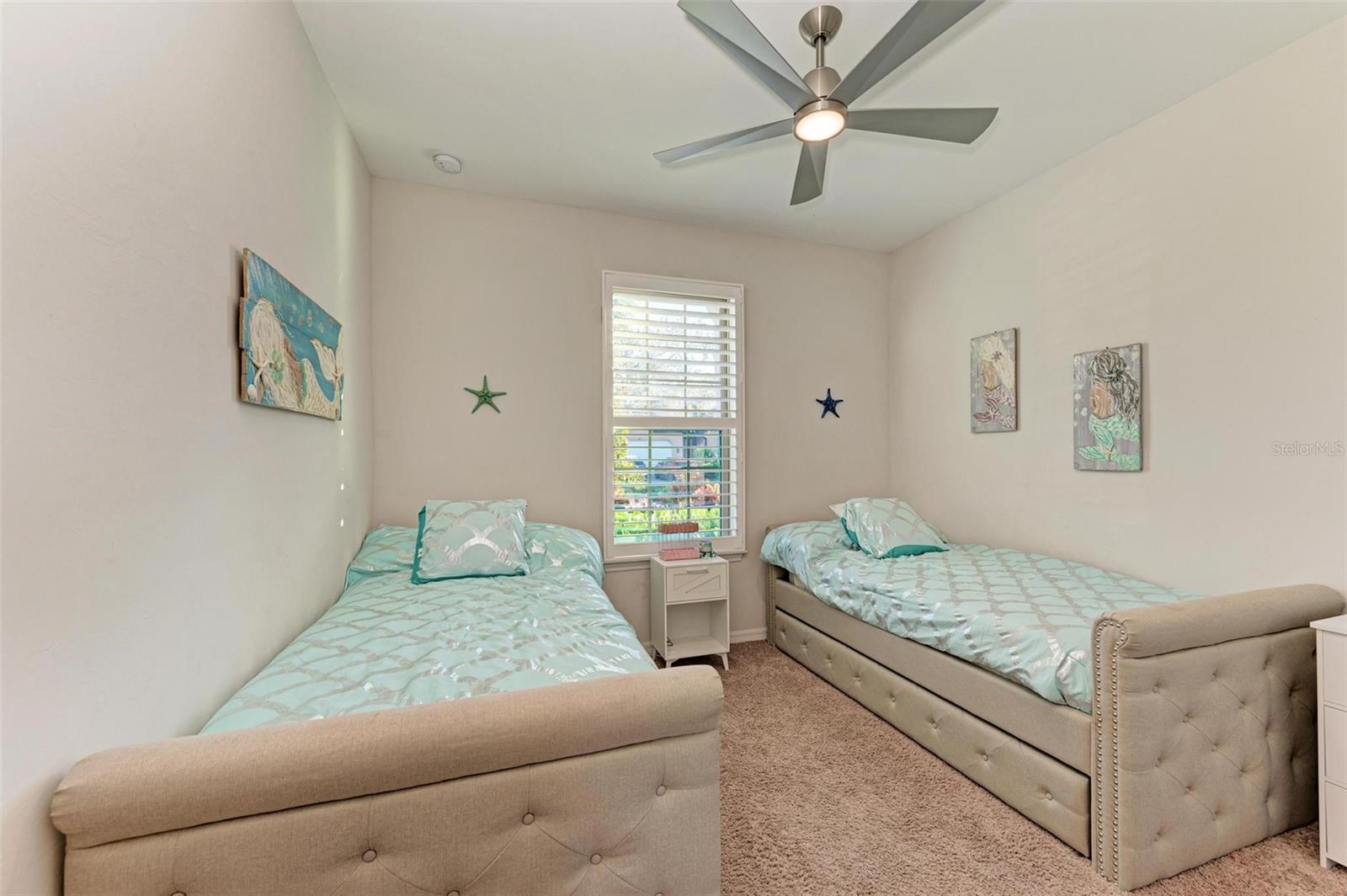228 MARAVIYA BLVD — photo 33