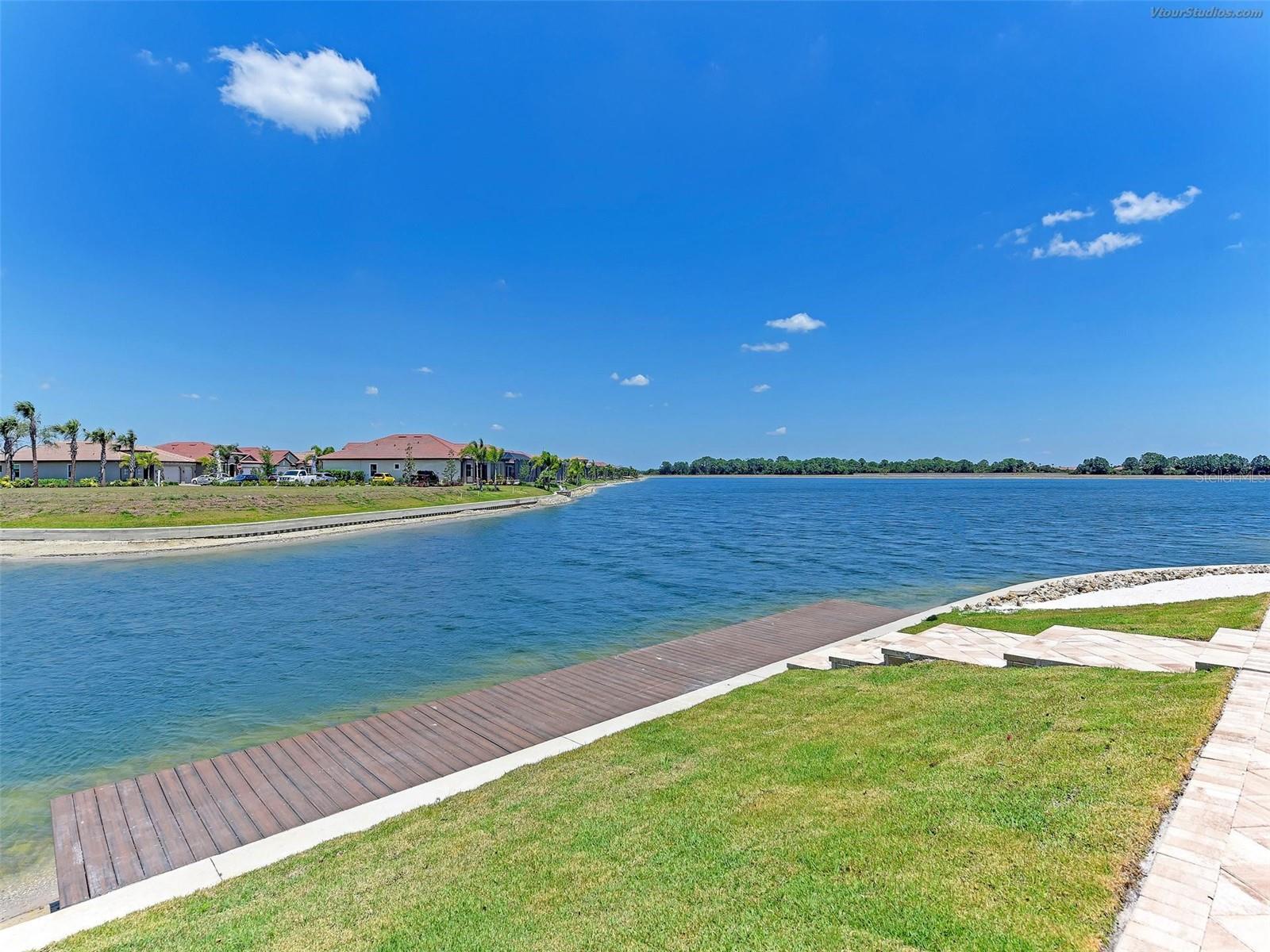 228 MARAVIYA BLVD — photo 81