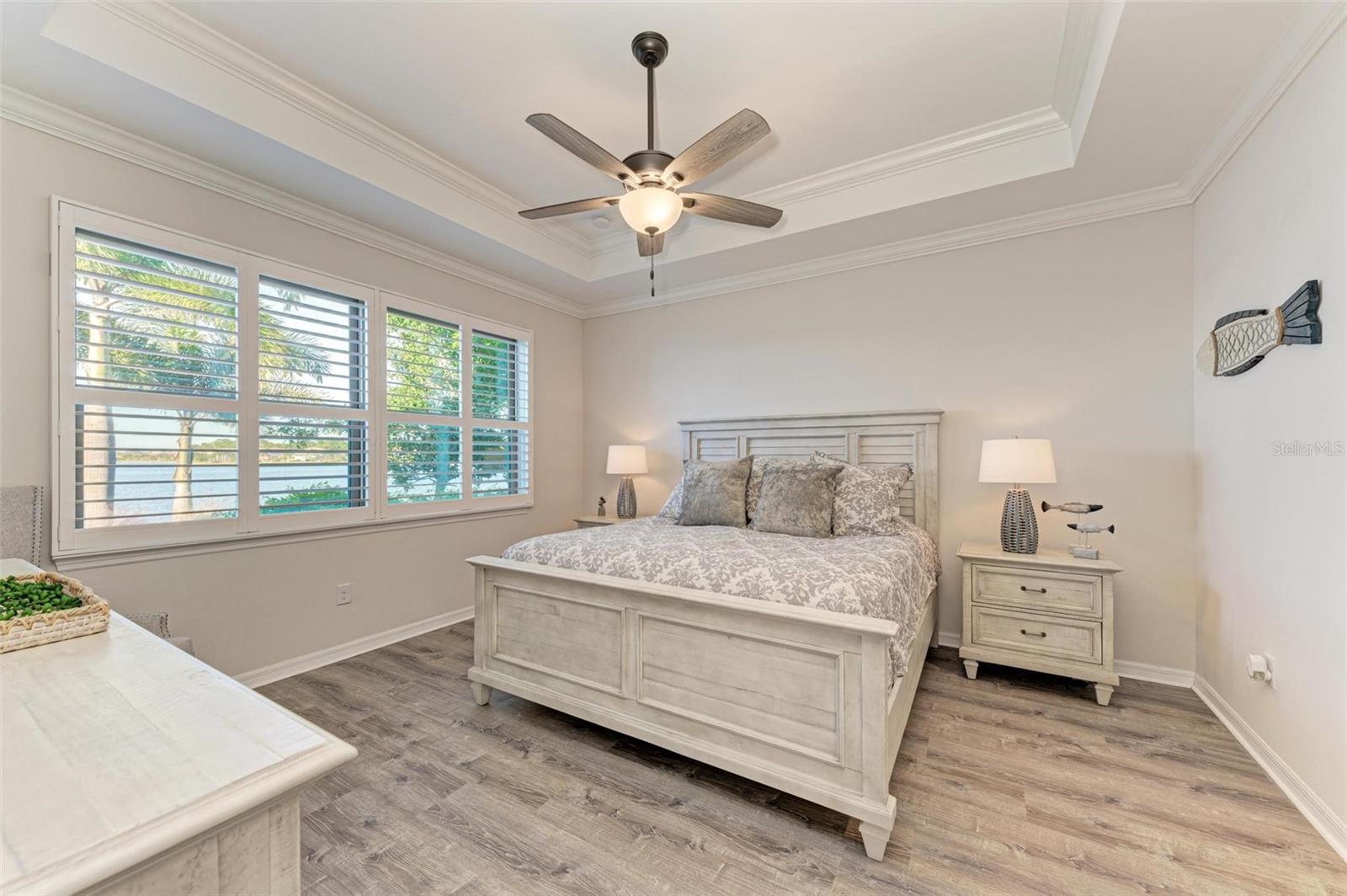 228 MARAVIYA BLVD — photo 26