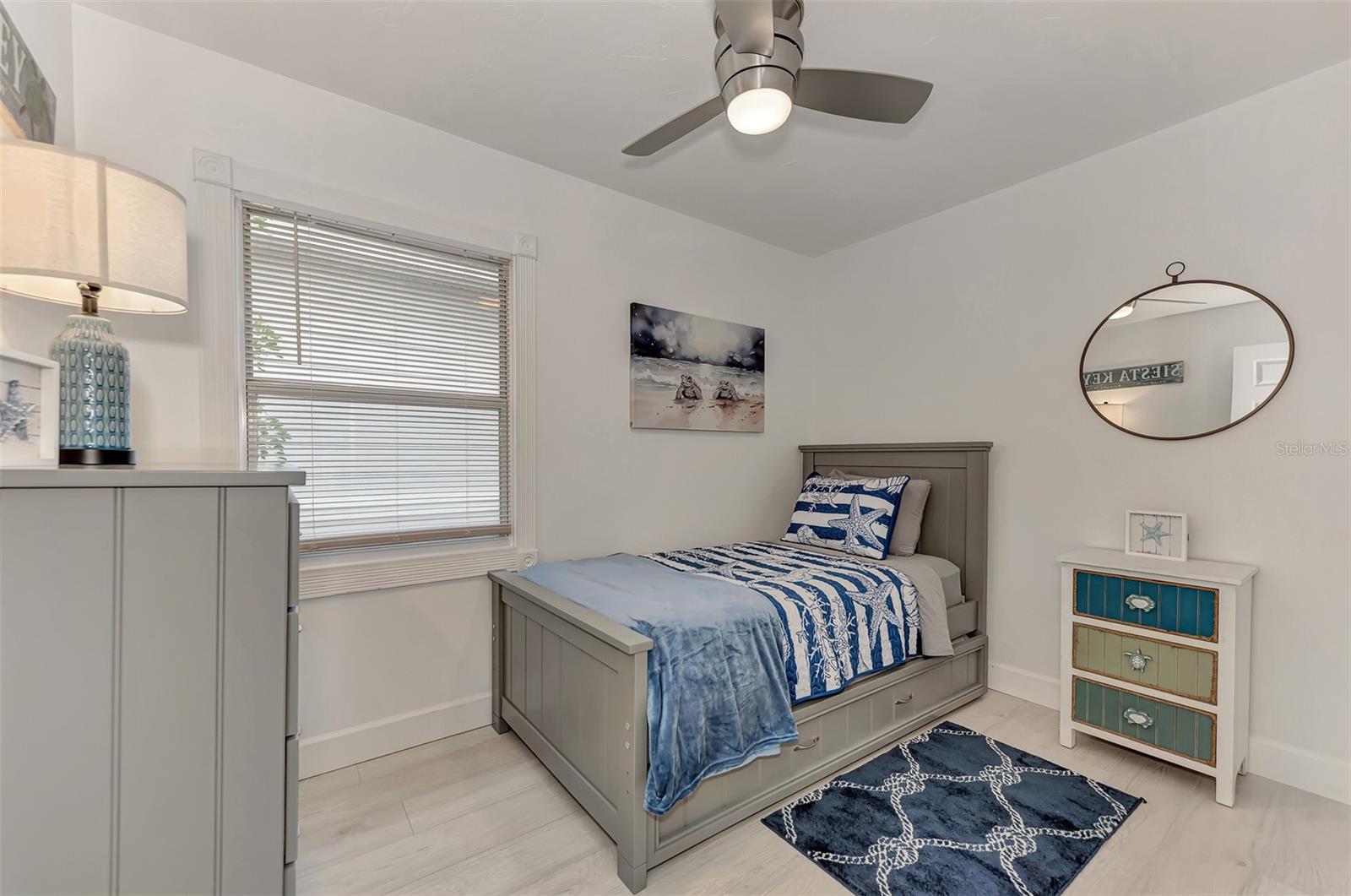 5516 AVENIDA DEL MARE — photo 36