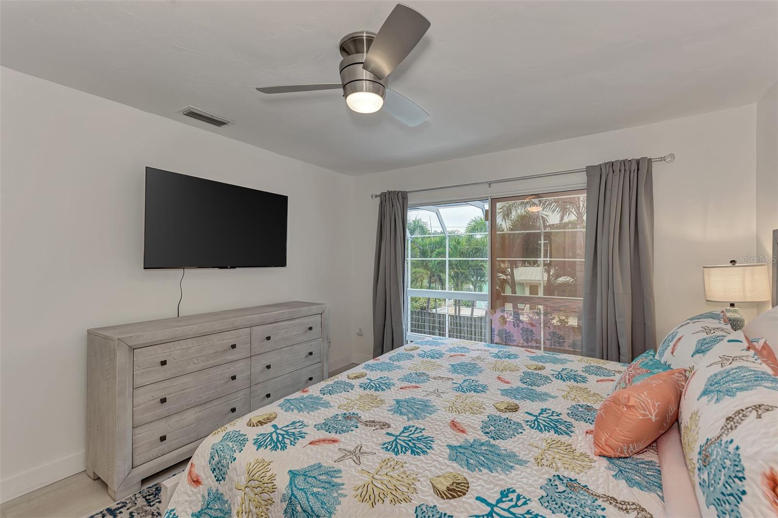 5516 AVENIDA DEL MARE — photo 32