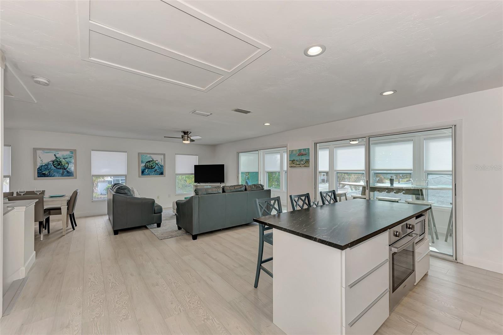 5516 AVENIDA DEL MARE — photo 20
