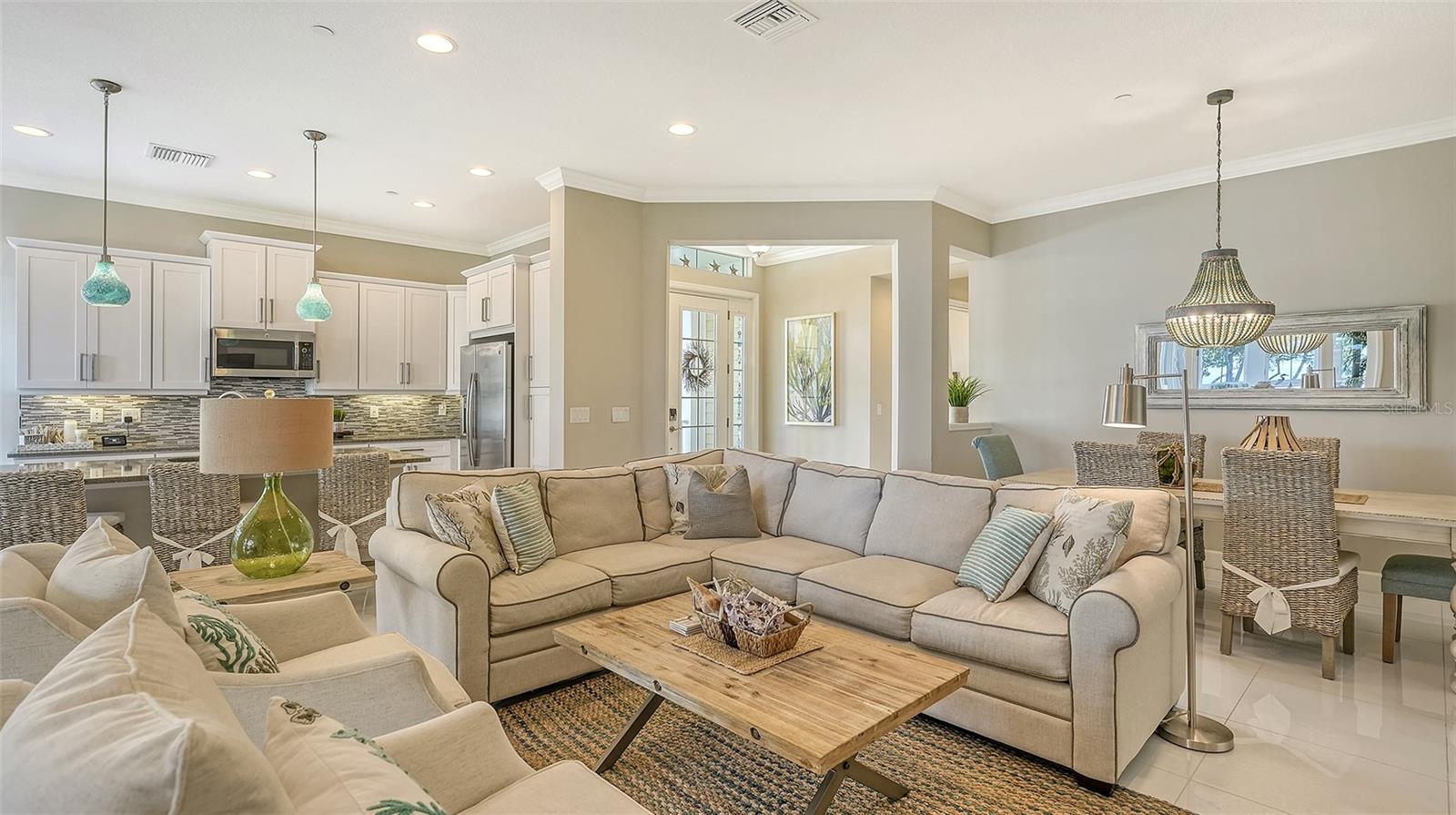 280 SAINT LUCIA DR #101 — photo 8