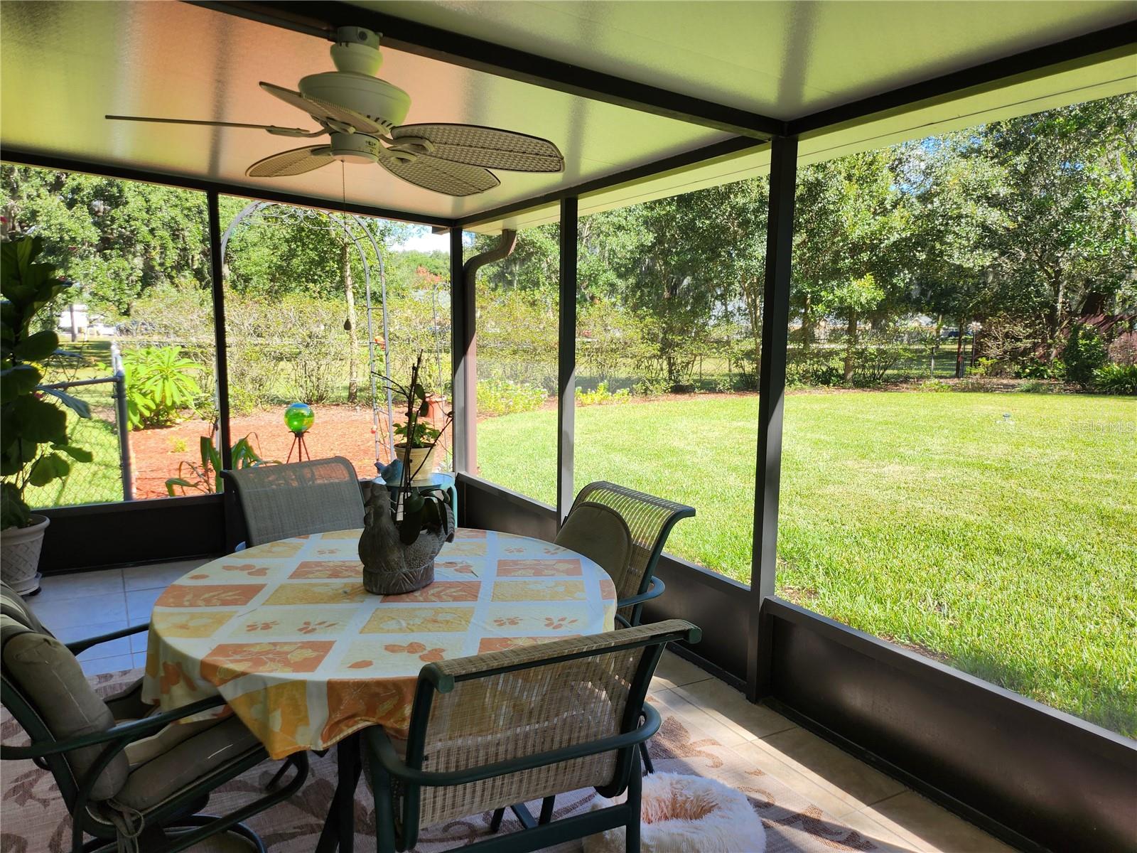411 BRYAN RD — photo 34