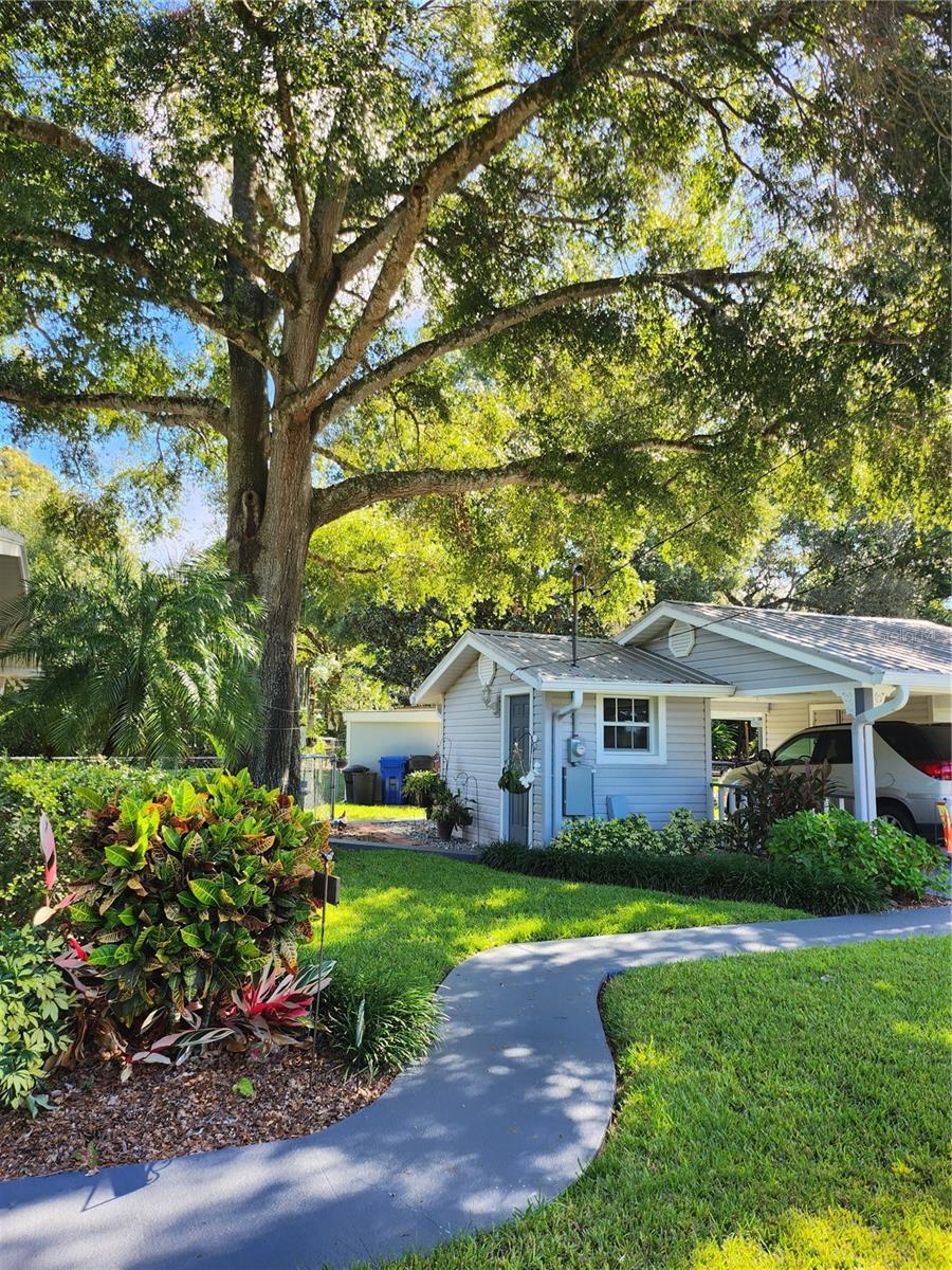 411 BRYAN RD — photo 4