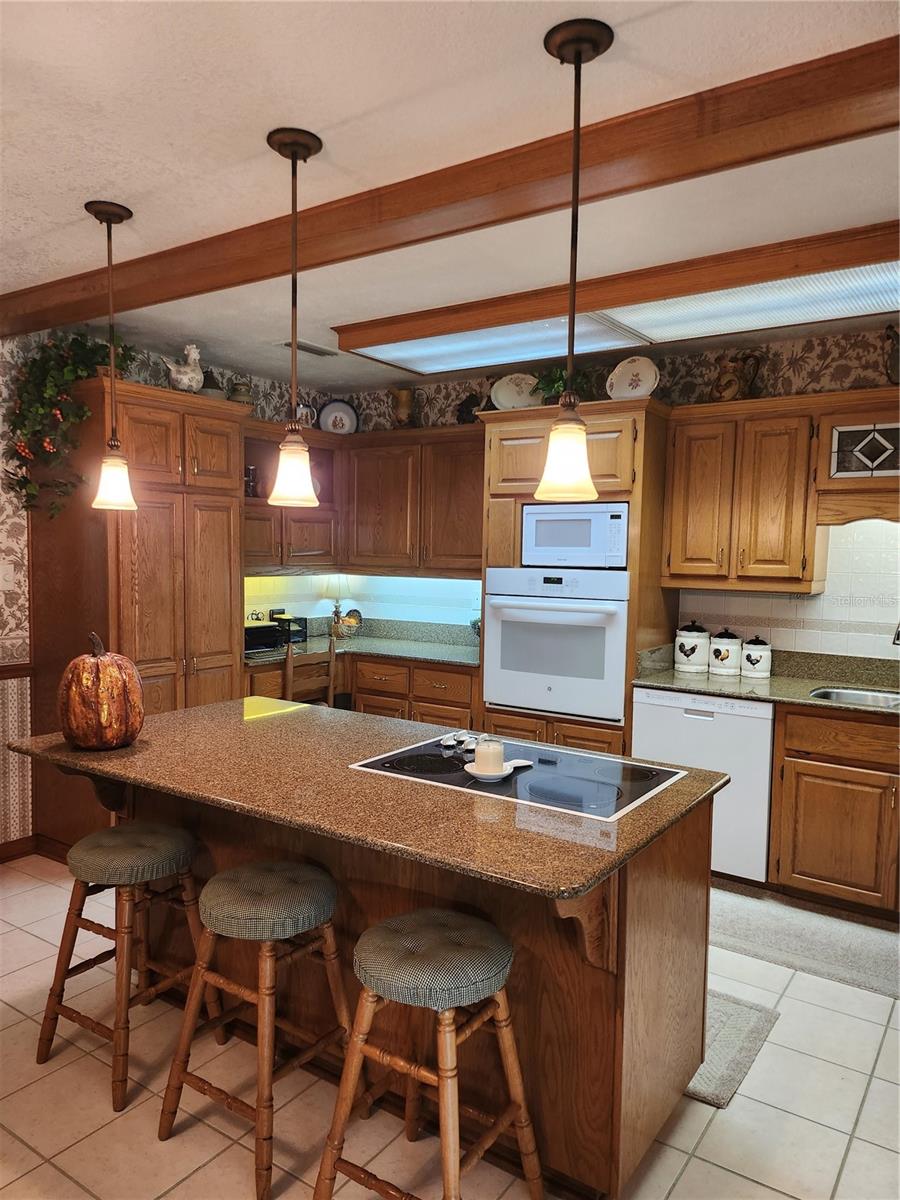 411 BRYAN RD — photo 17