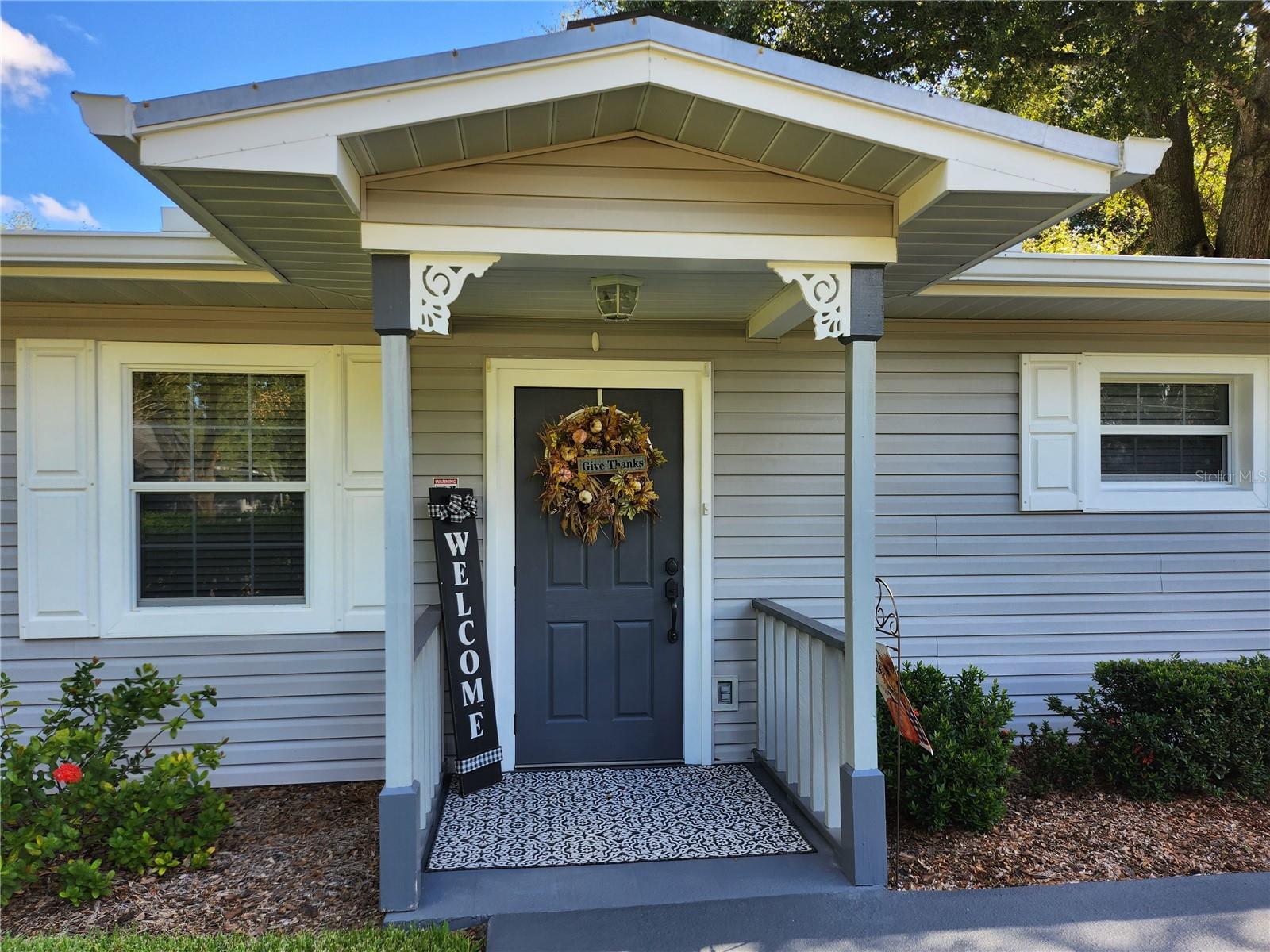 411 BRYAN RD — photo 2