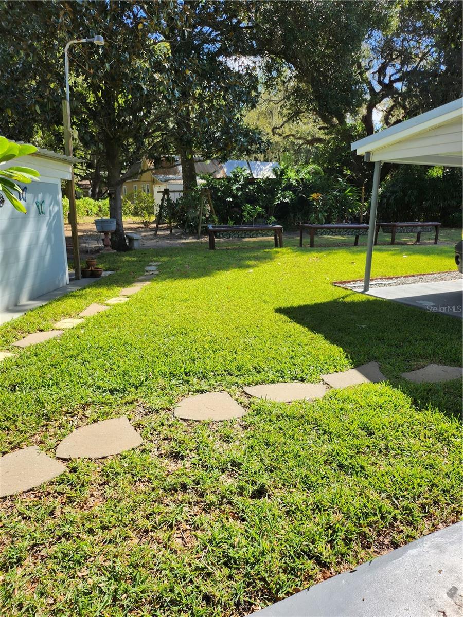 411 BRYAN RD — photo 7