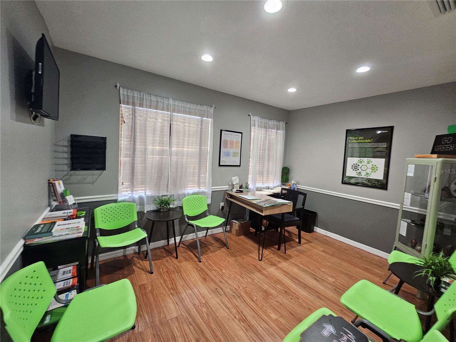 6609 RIDGE RD #2&4 — photo 22