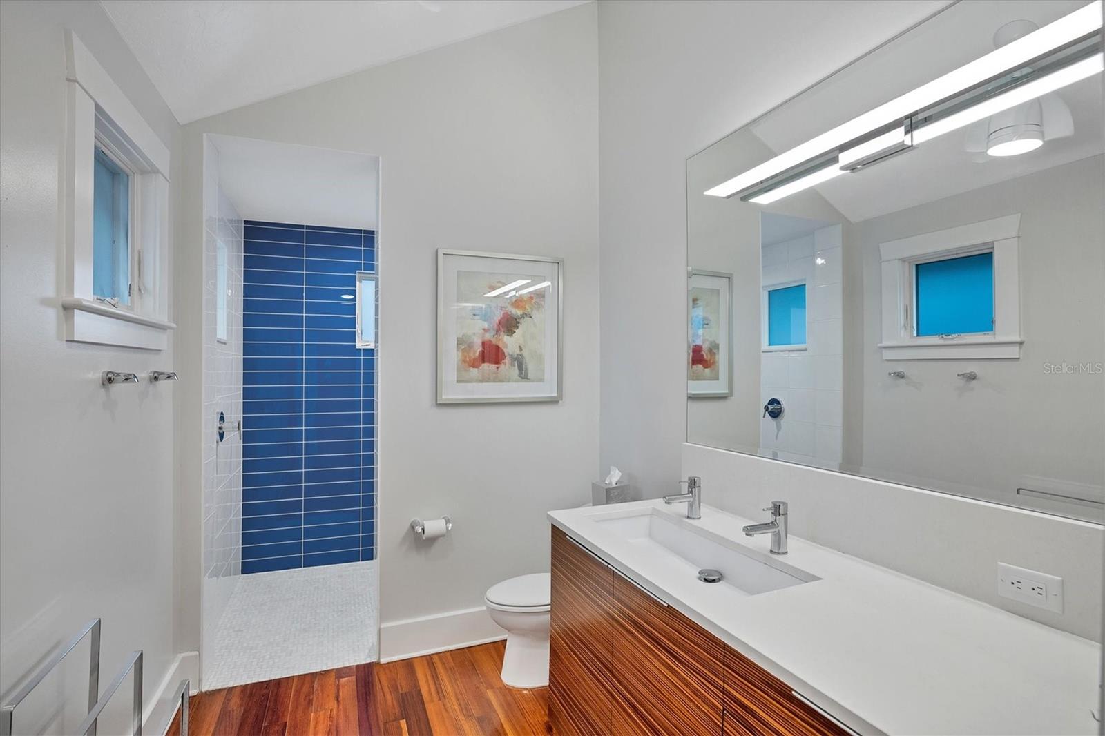 1716 OAK ST — photo 13