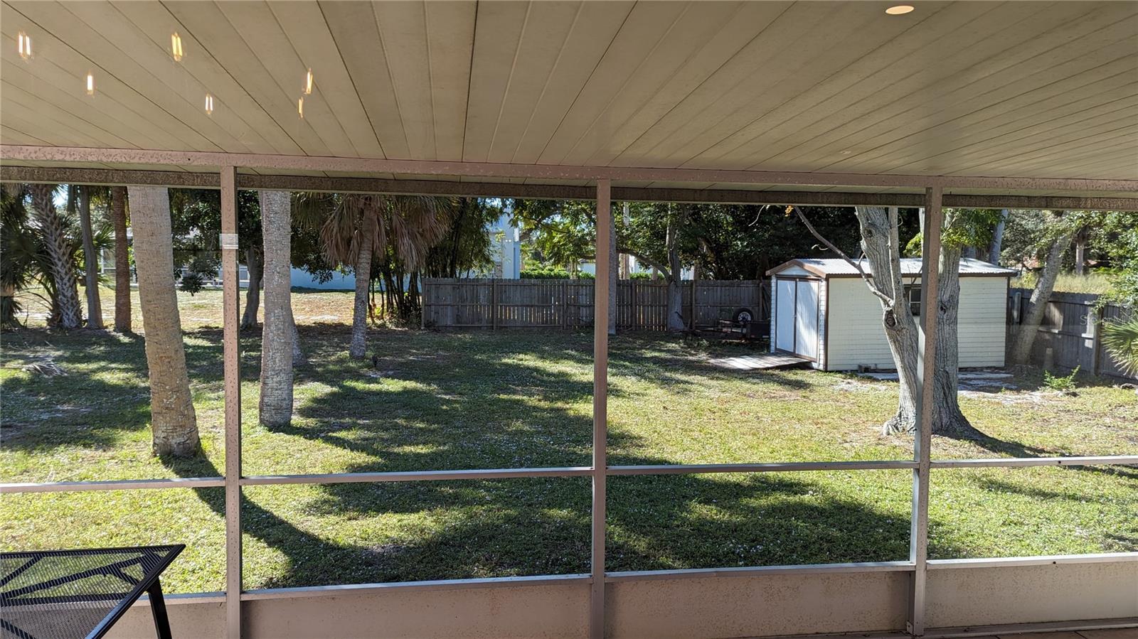 617 INDIANA AVE — photo 30