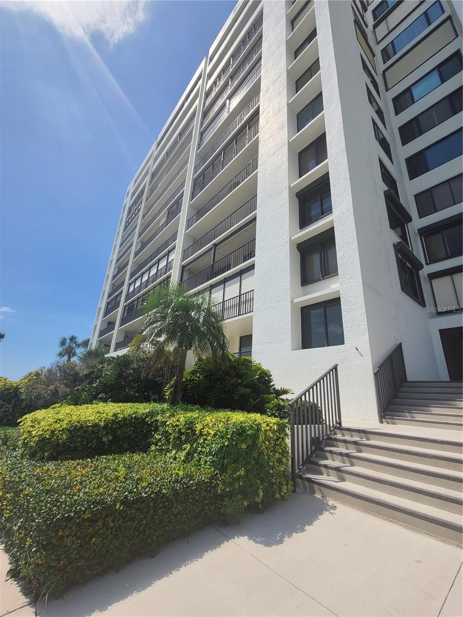 1460 GULF BLVD #1102 — photo 29