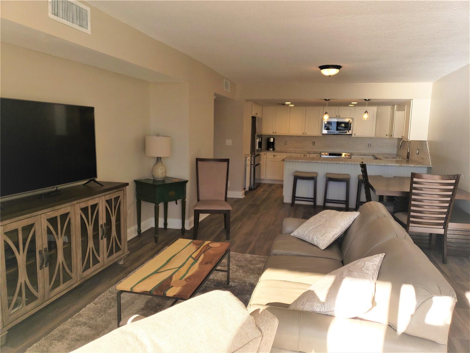 1460 GULF BLVD #1102 — photo 12