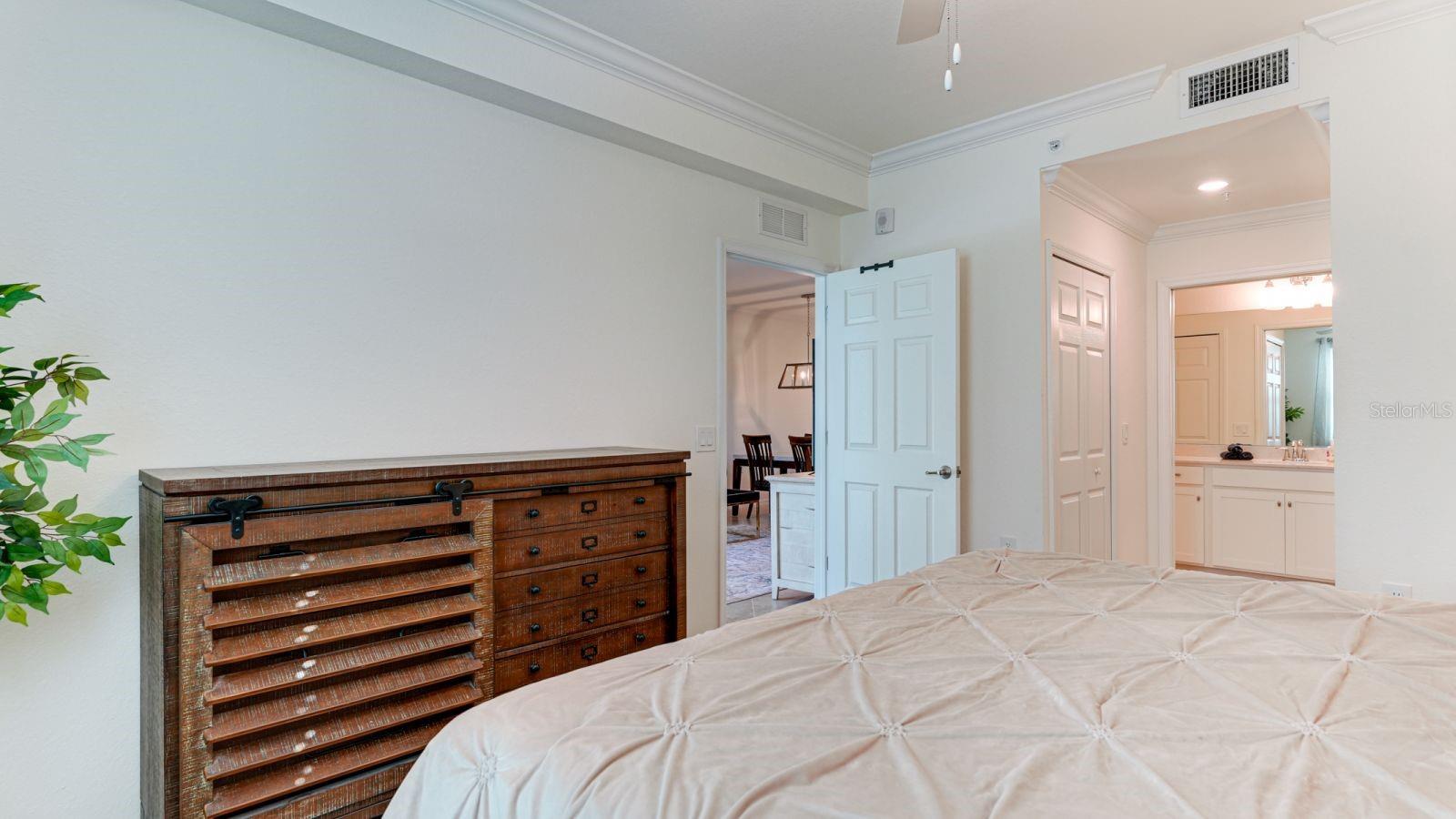 17510 GAWTHROP DR #105 — photo 16