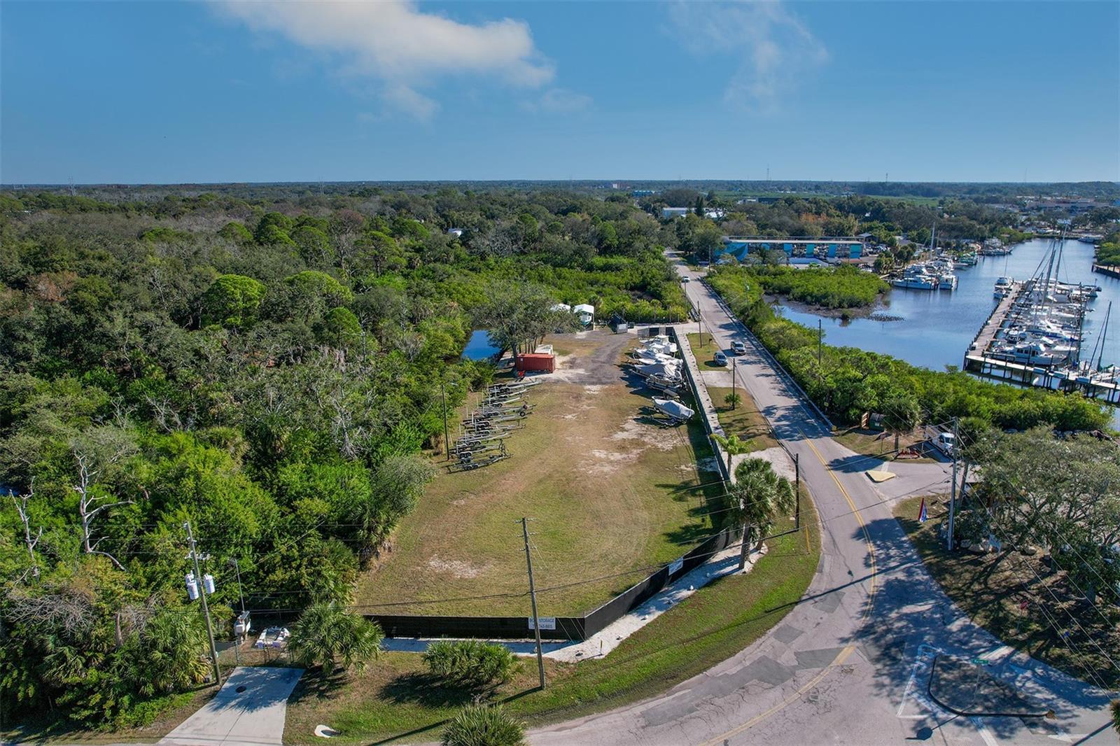 332 ANCLOTE RD — photo 14