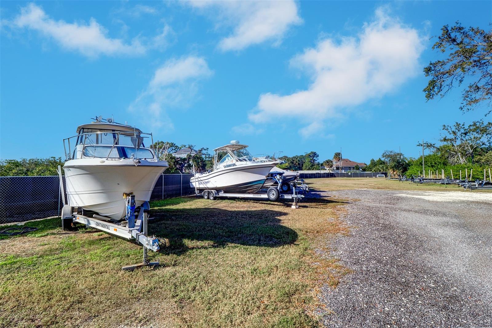 332 ANCLOTE RD — photo 5
