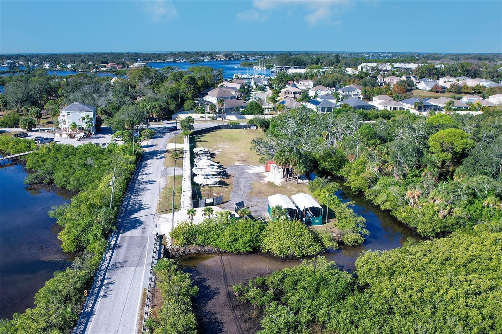 332 ANCLOTE RD — photo 11