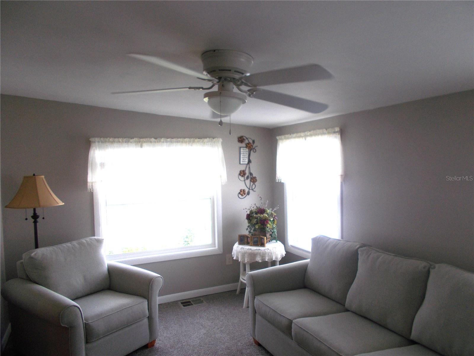 5755 HOLIDAY PARK BLVD — photo 9
