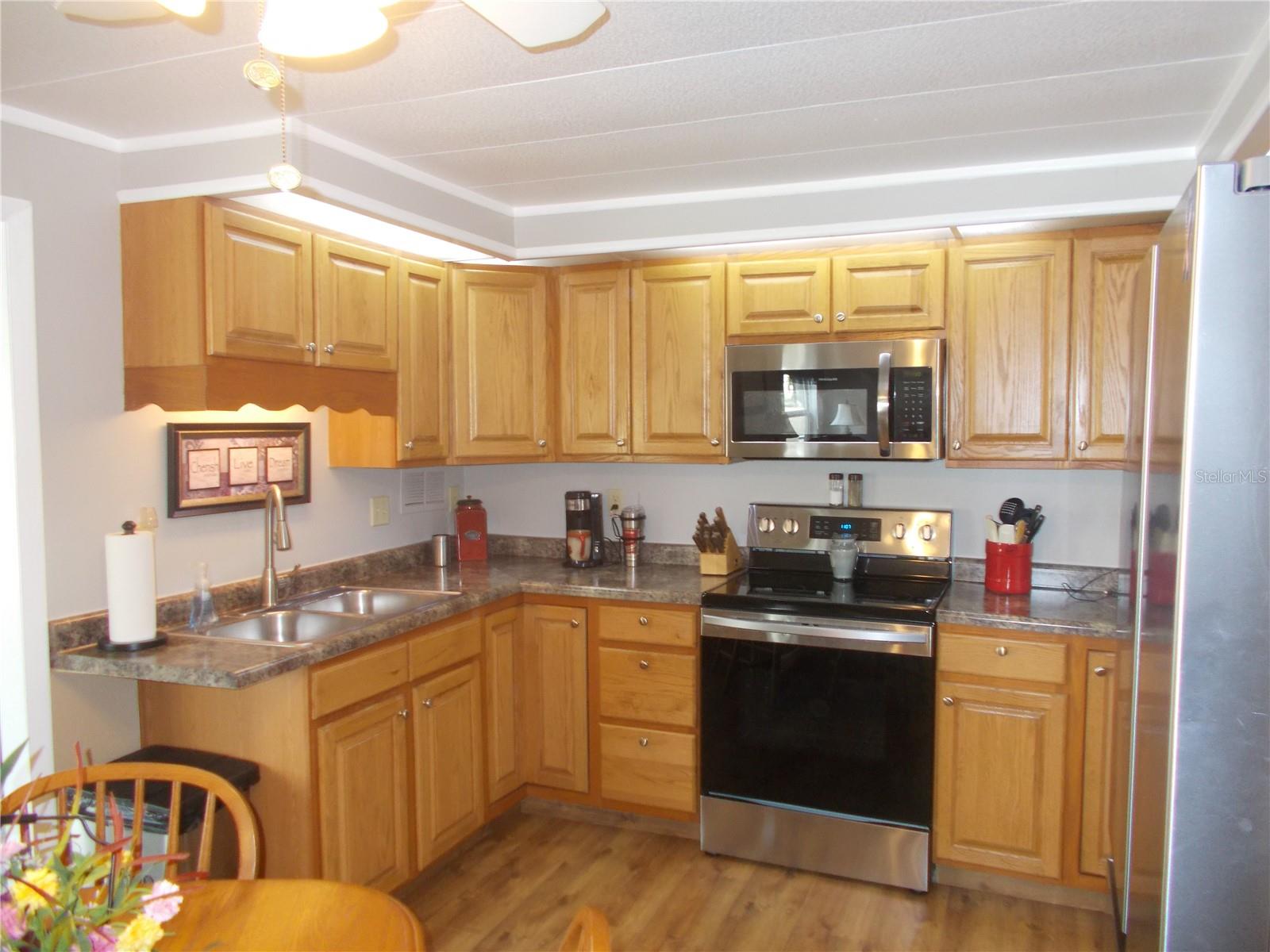 5755 HOLIDAY PARK BLVD — photo 4