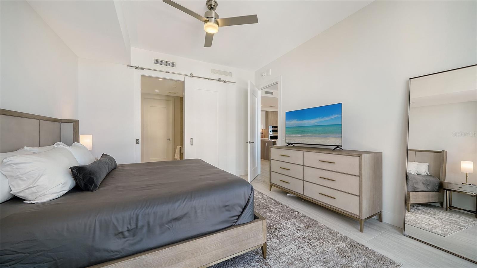 301 QUAY COMMONS DR #704 — photo 25