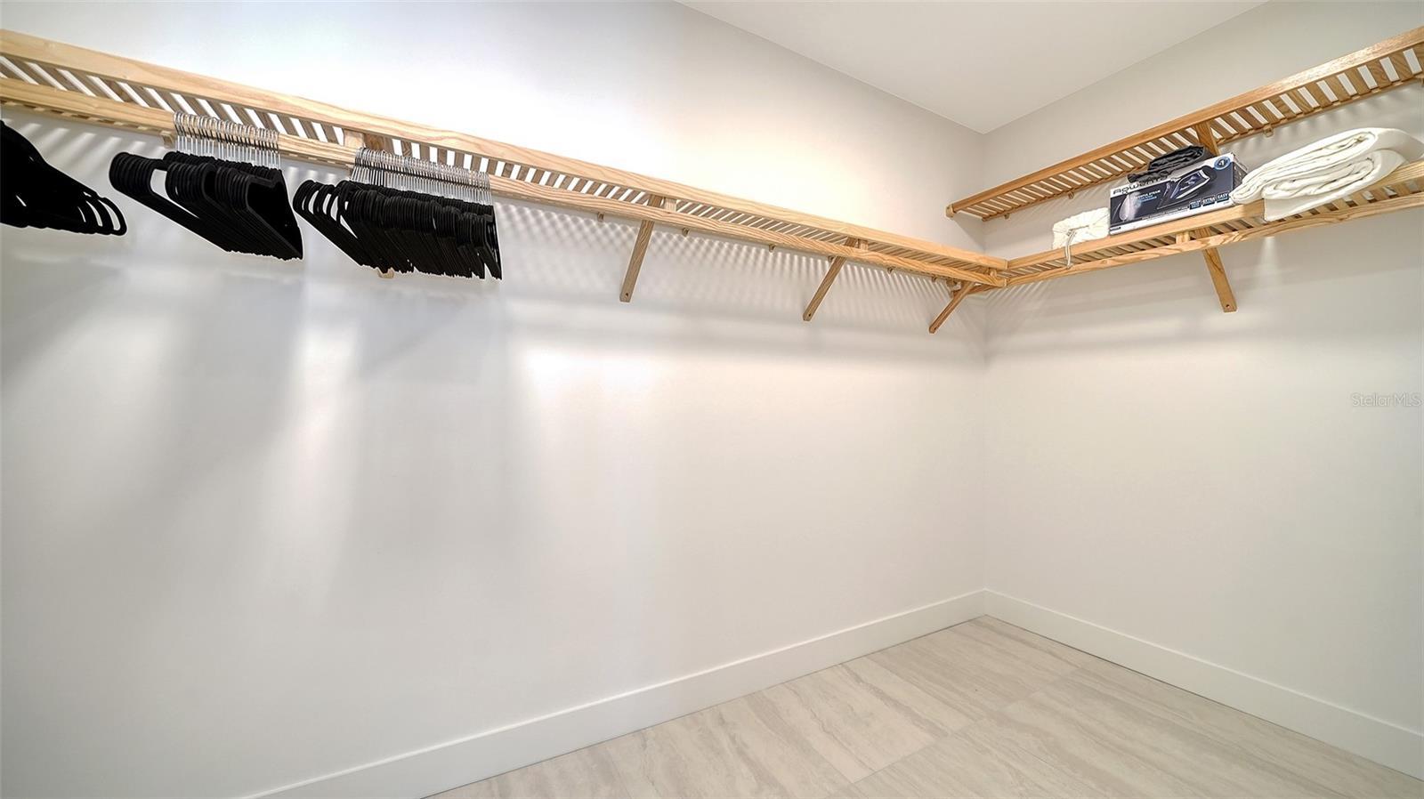 301 QUAY COMMONS DR #704 — photo 34