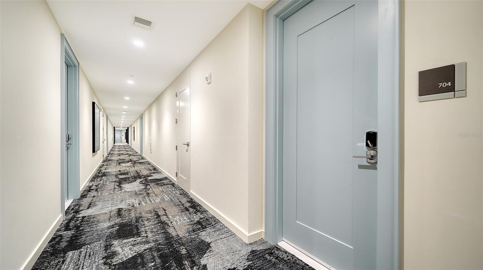 301 QUAY COMMONS DR #704 — photo 2
