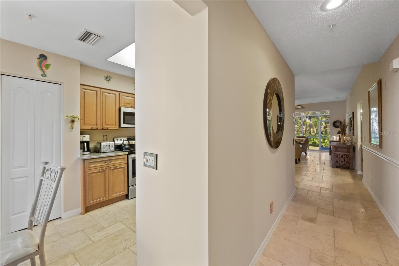 9611 CASTLE POINT DR #915 — photo 4