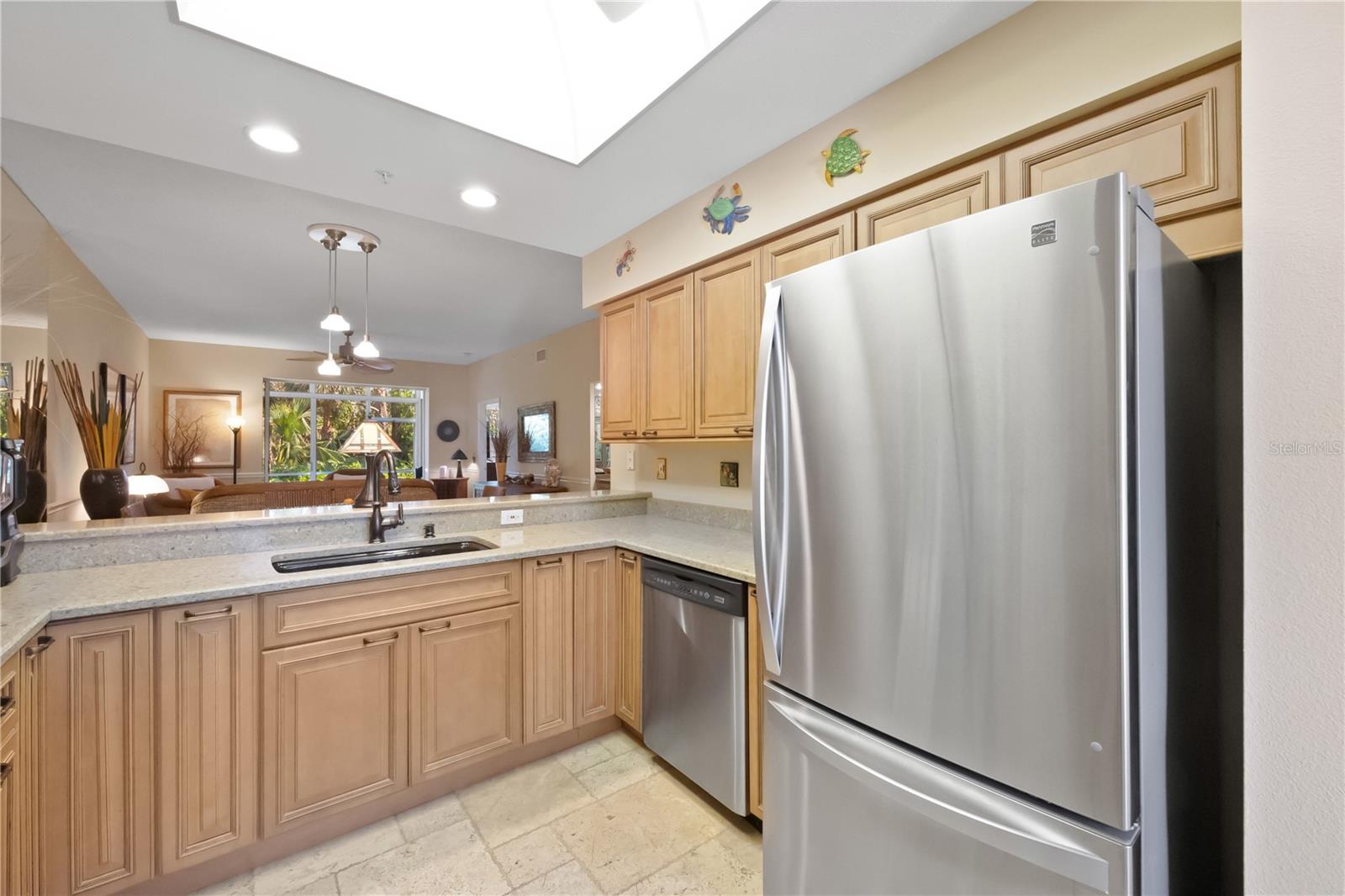 9611 CASTLE POINT DR #915 — photo 7