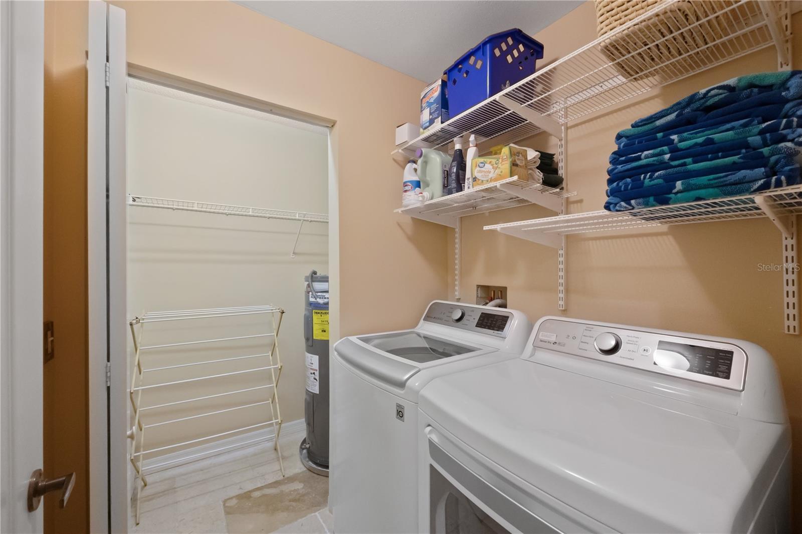 9611 CASTLE POINT DR #915 — photo 21