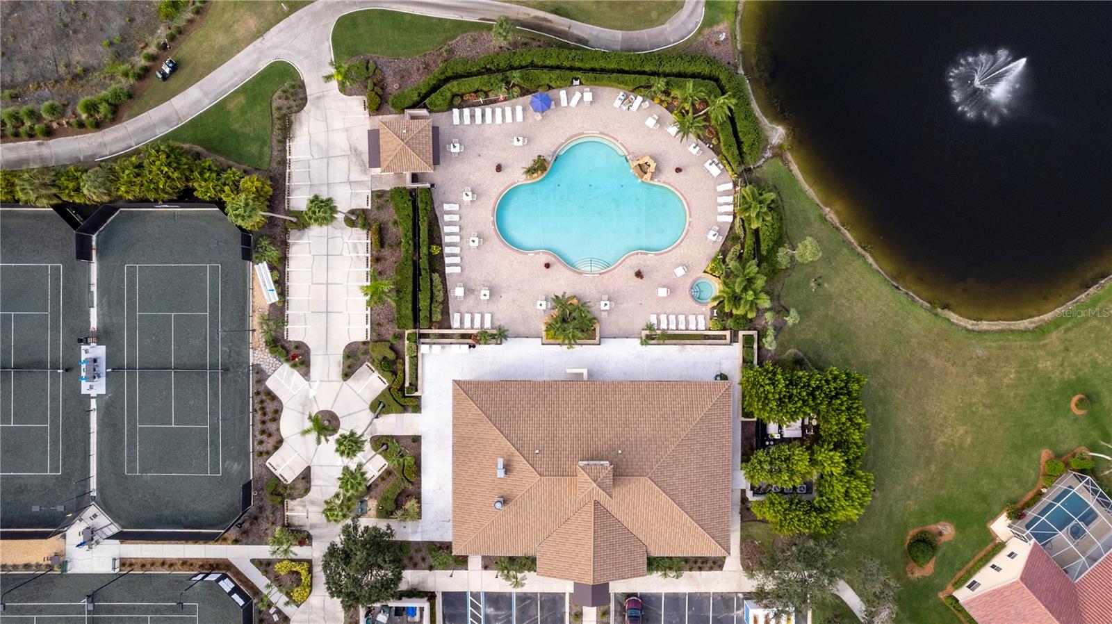 5301 LAUREL OAK CT — photo 44