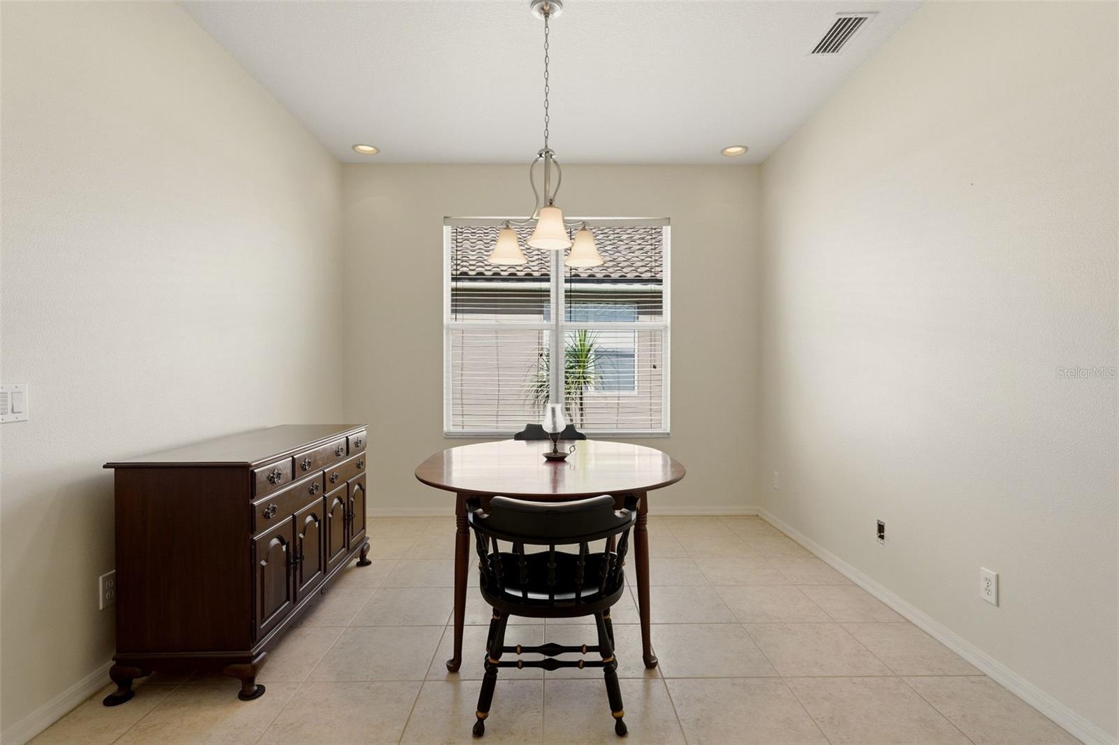 5301 LAUREL OAK CT — photo 10