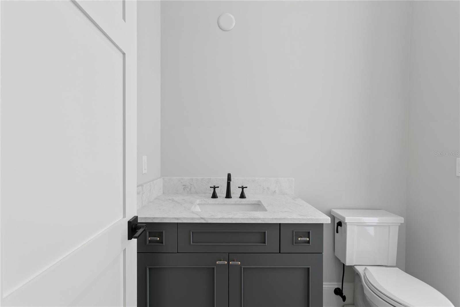 3109 W KNIGHTS AVE — photo 19