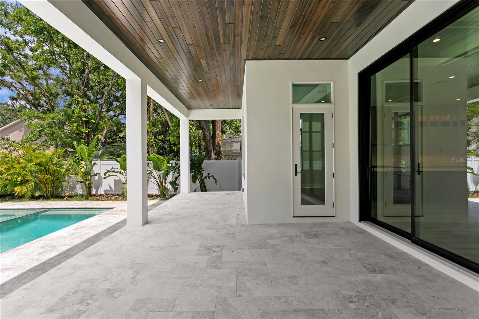 3109 W KNIGHTS AVE — photo 25