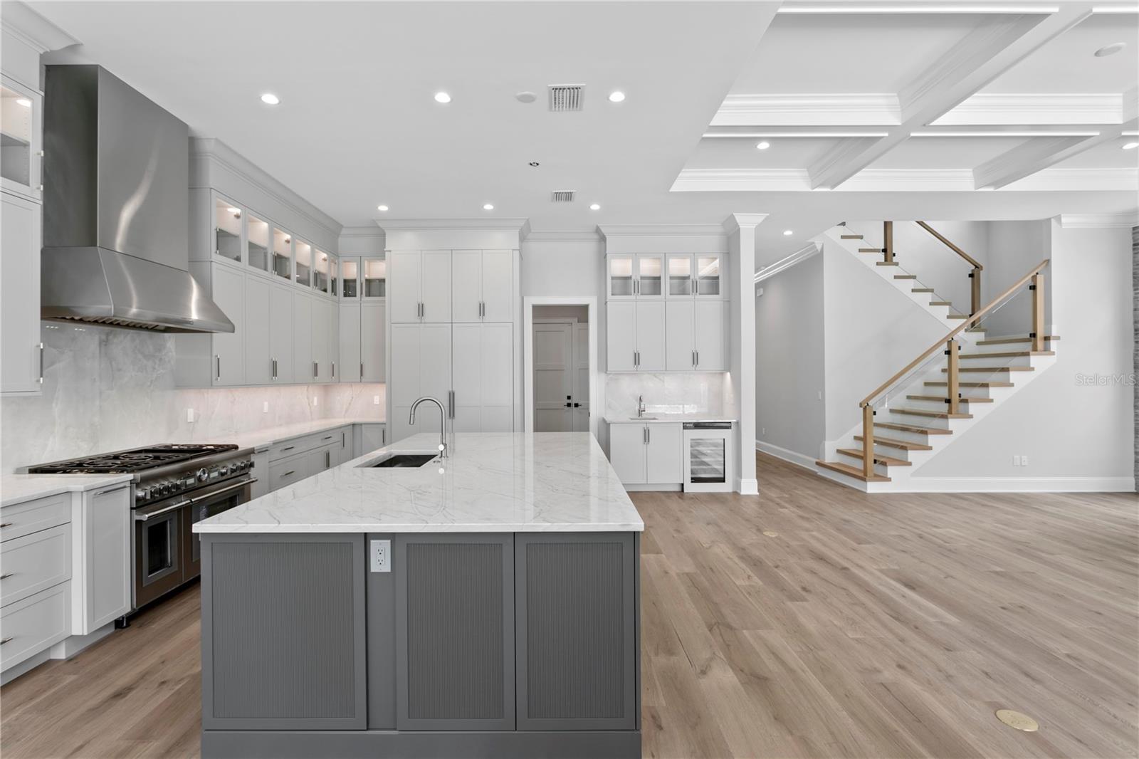 3109 W KNIGHTS AVE — photo 17