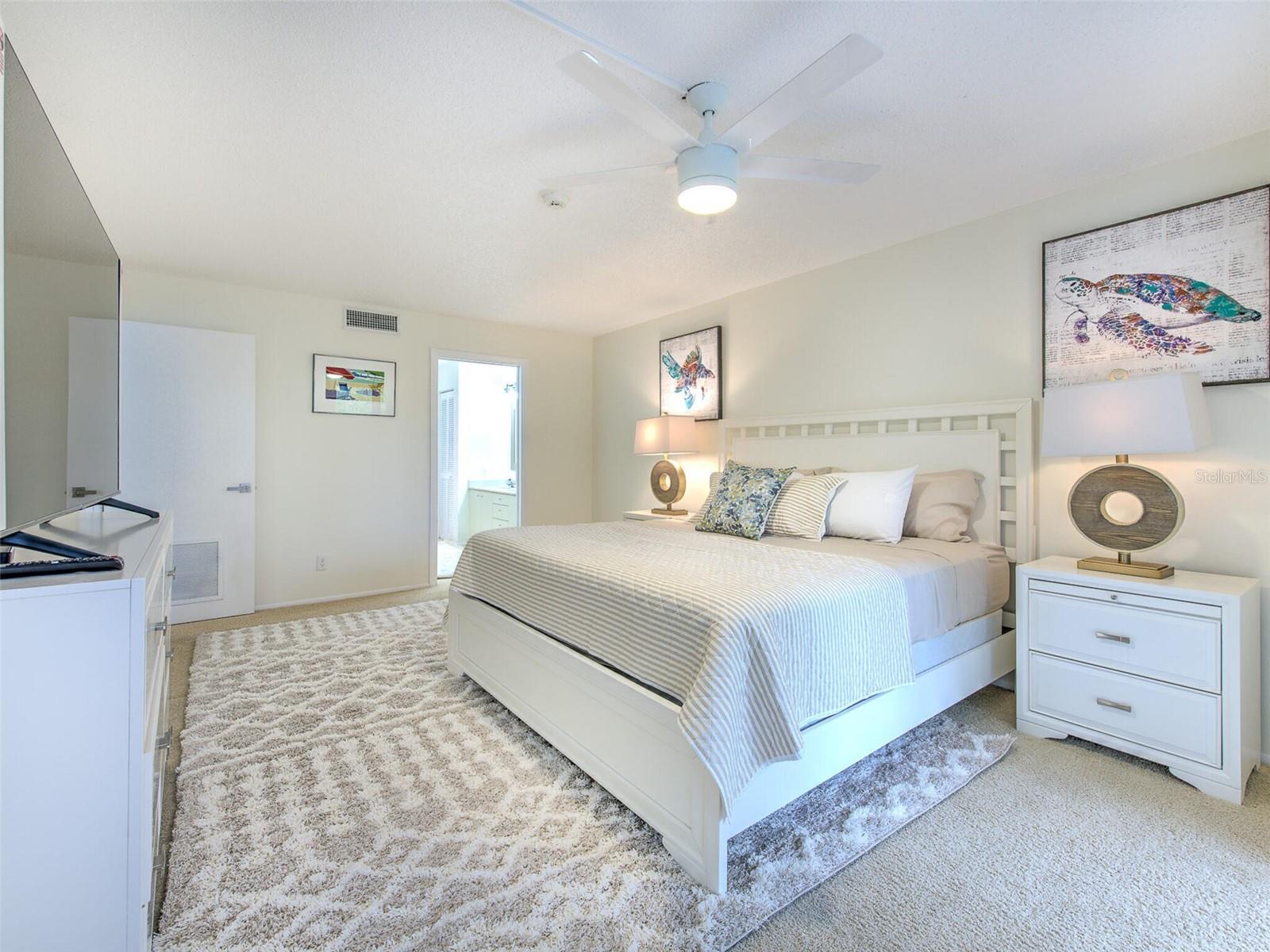 833 BAYPORT WAY #833 — photo 16
