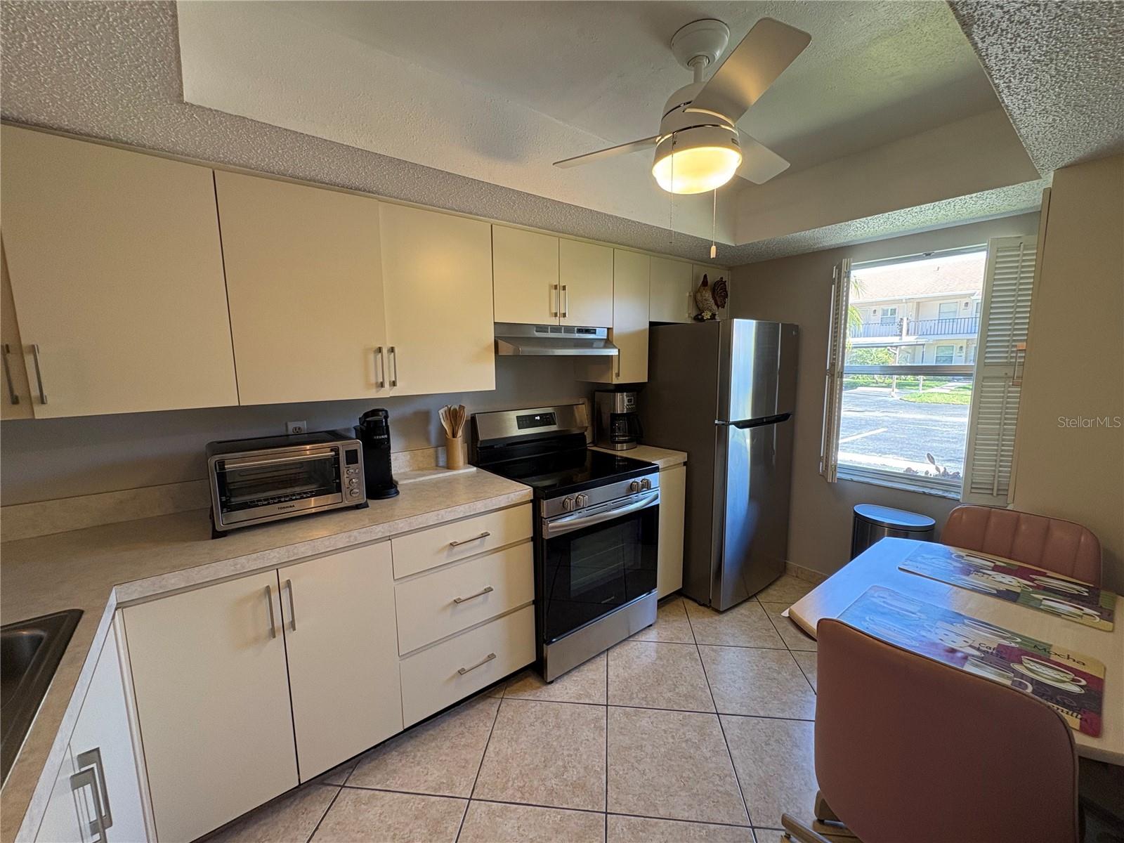 2666 WOODGATE LN #D-1 — photo 3