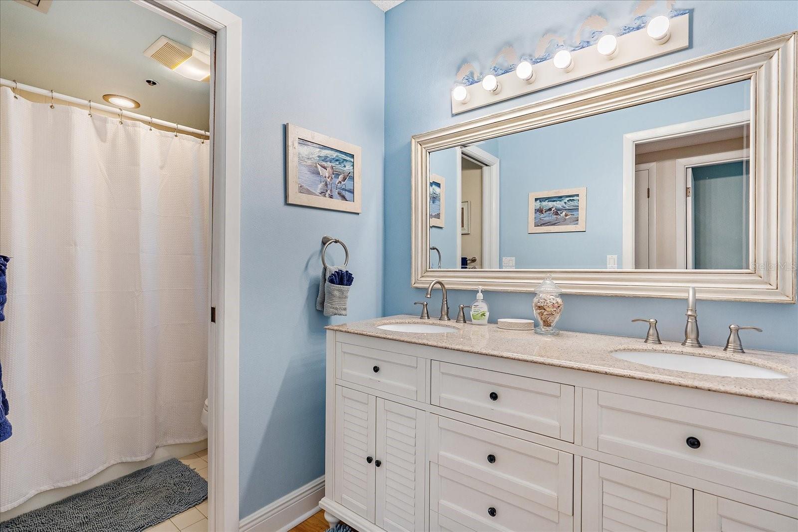 5621 GULF OF MEXICO DR #103 — photo 15