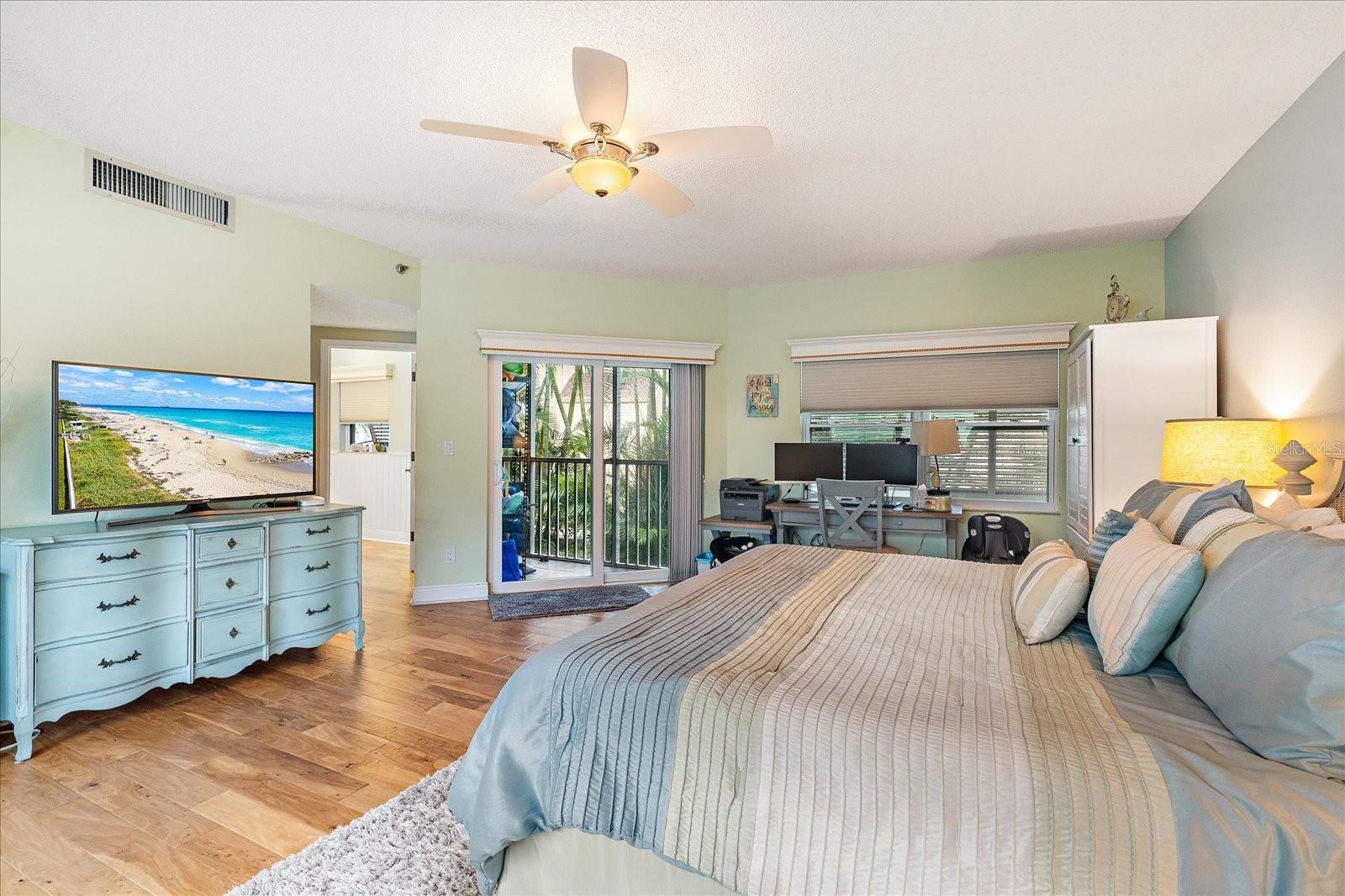 5621 GULF OF MEXICO DR #103 — photo 24