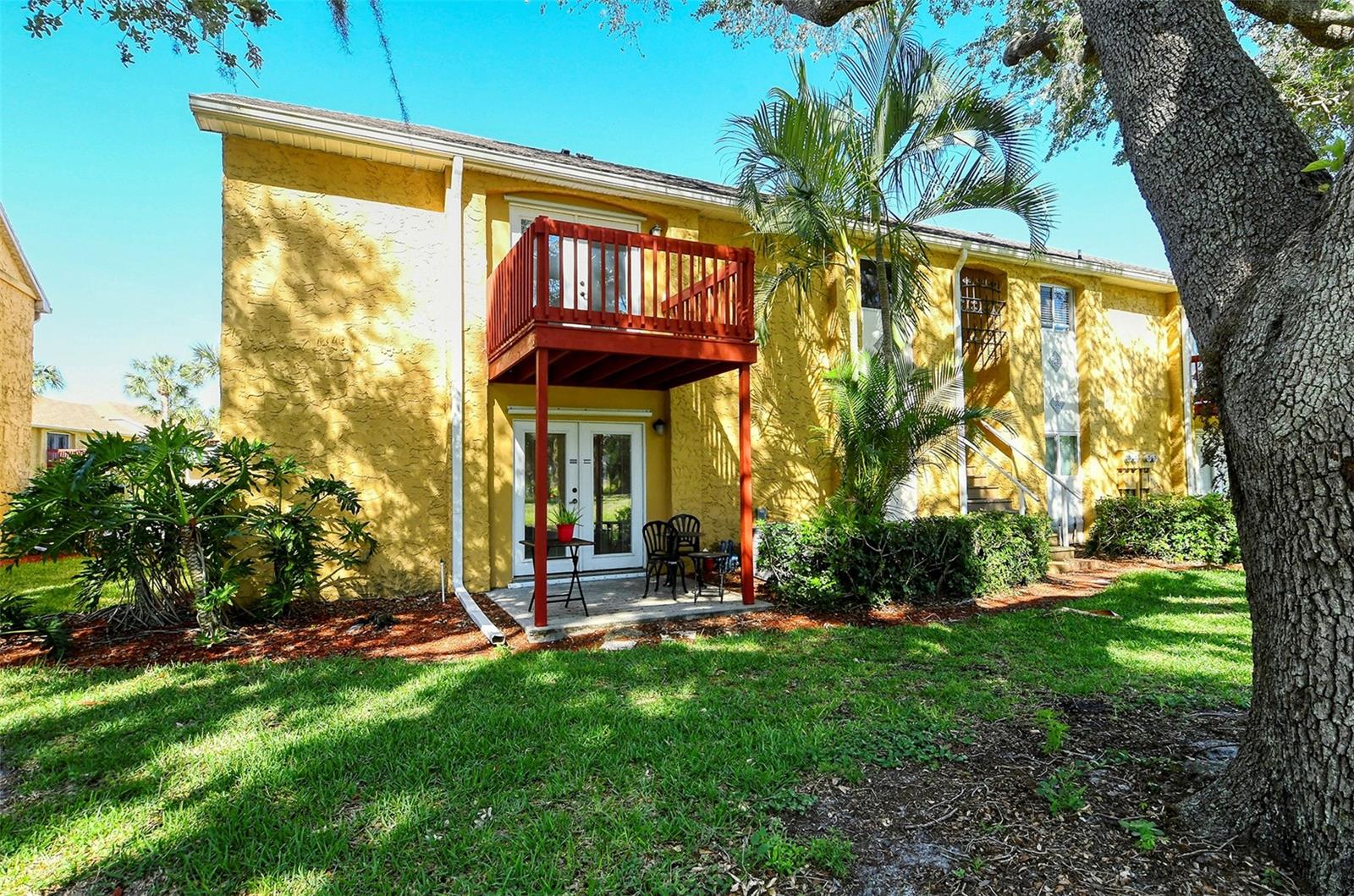 1877 TOUCAN WAY #400 — photo 8